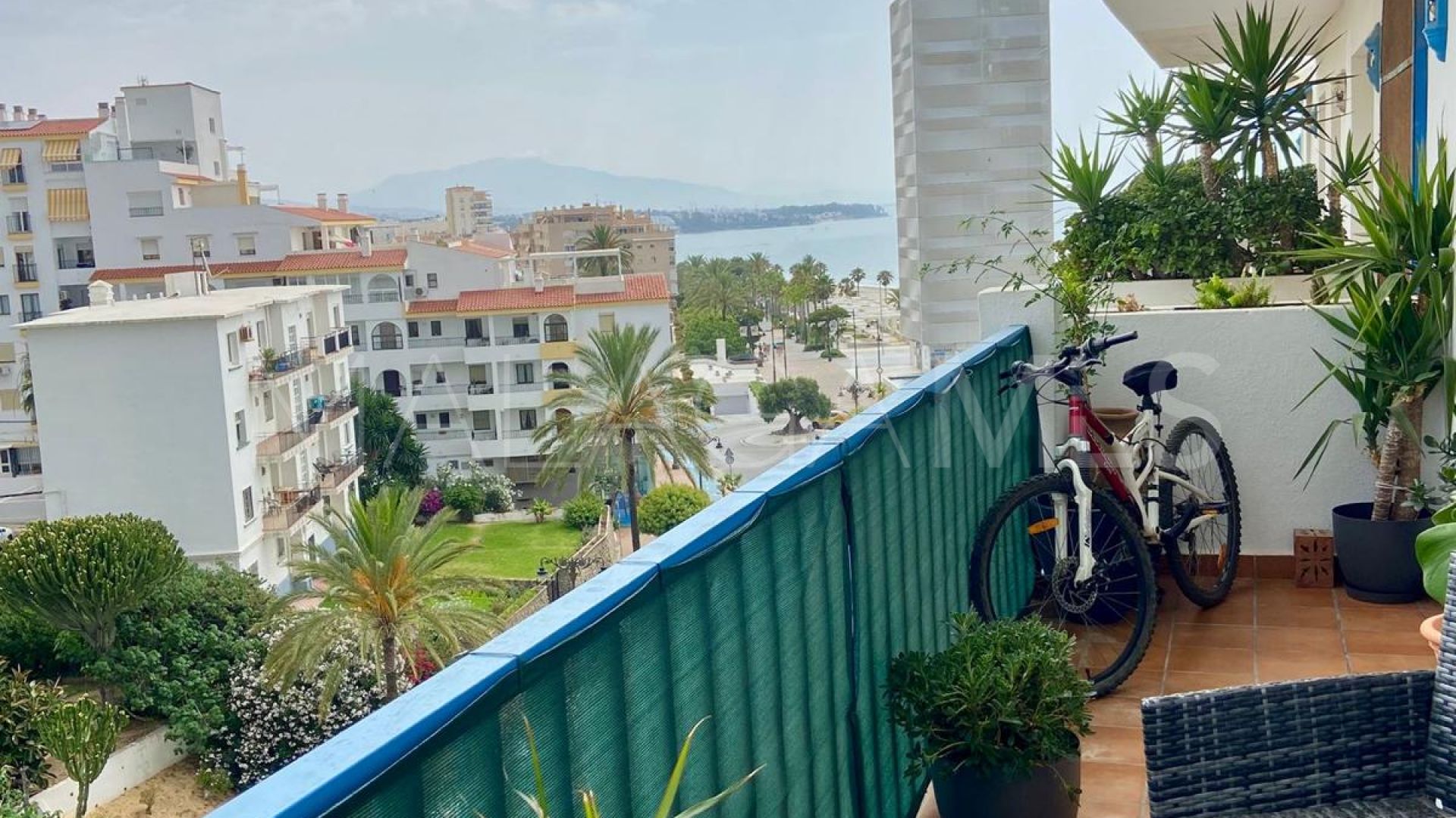 Apartment with 1 bedroom for sale in Estepona Town
