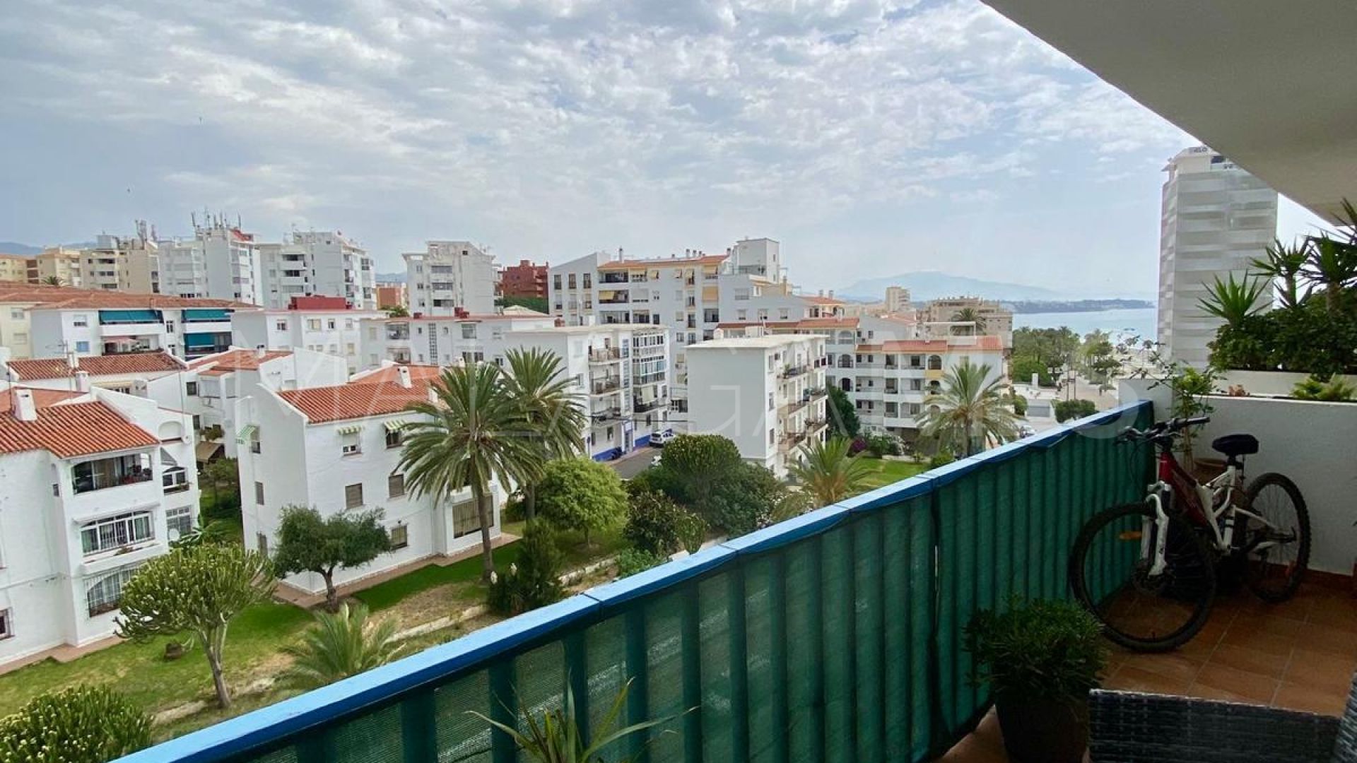 Apartment with 1 bedroom for sale in Estepona Town