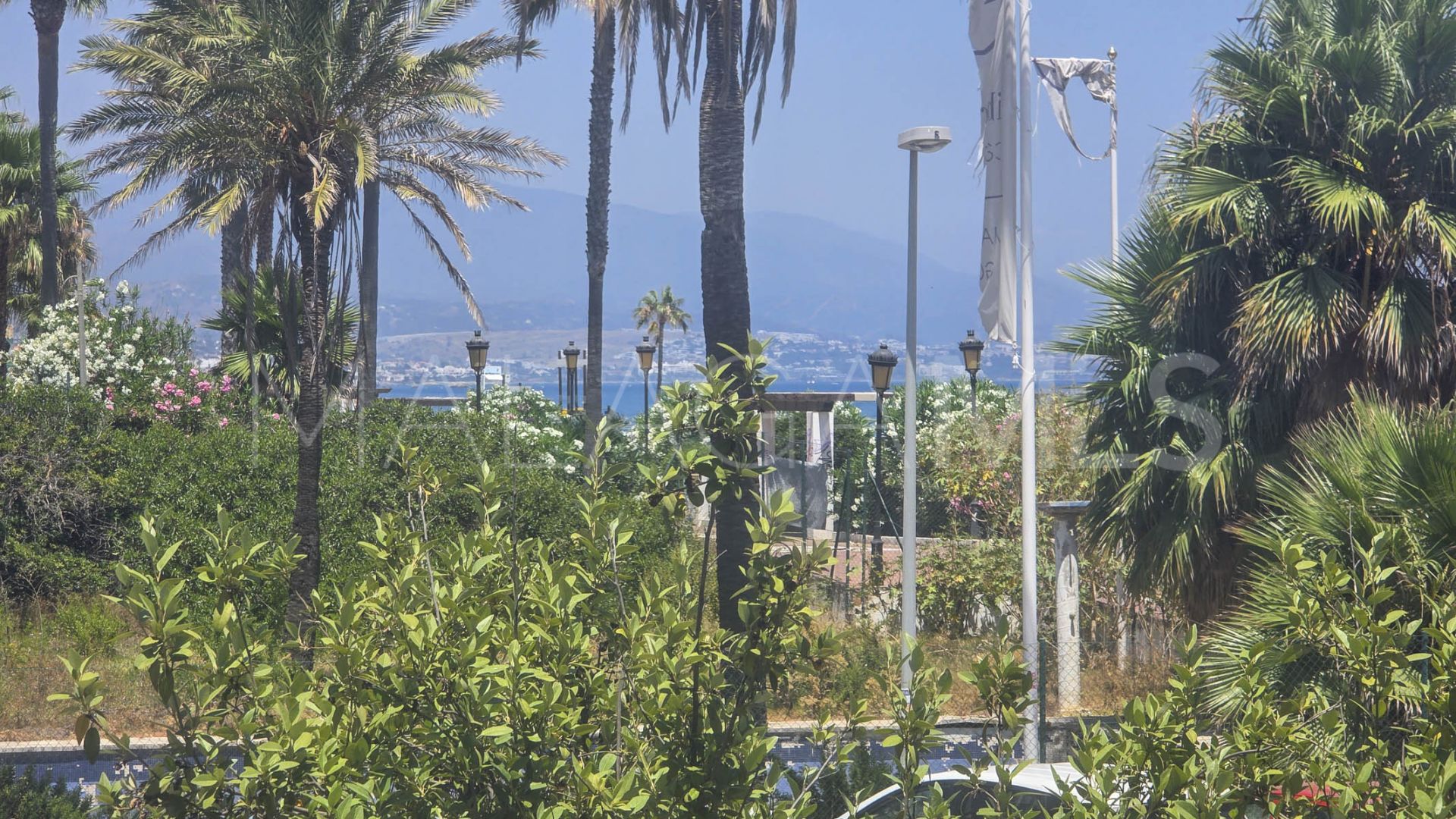 Puerto La Duquesa, estudio for sale
