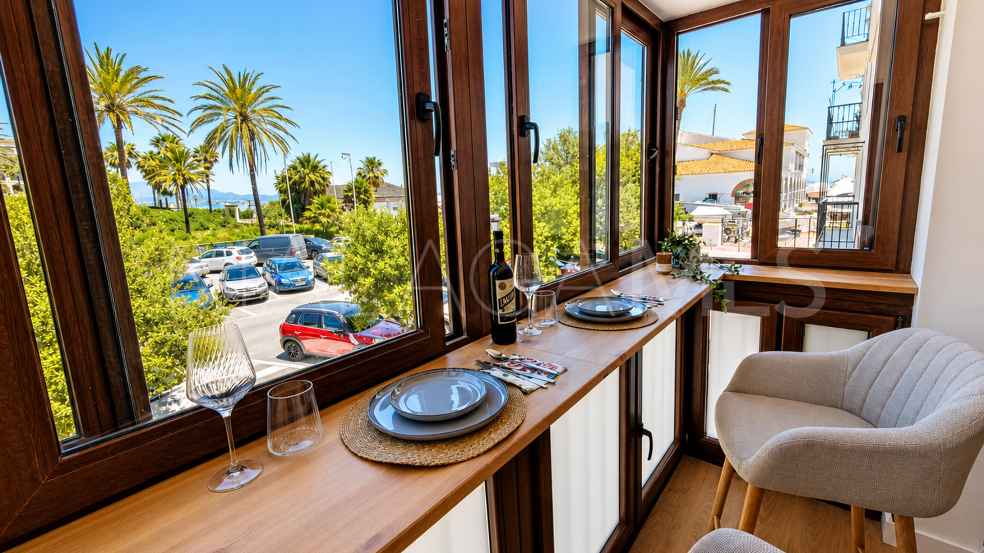 Puerto La Duquesa studio for sale
