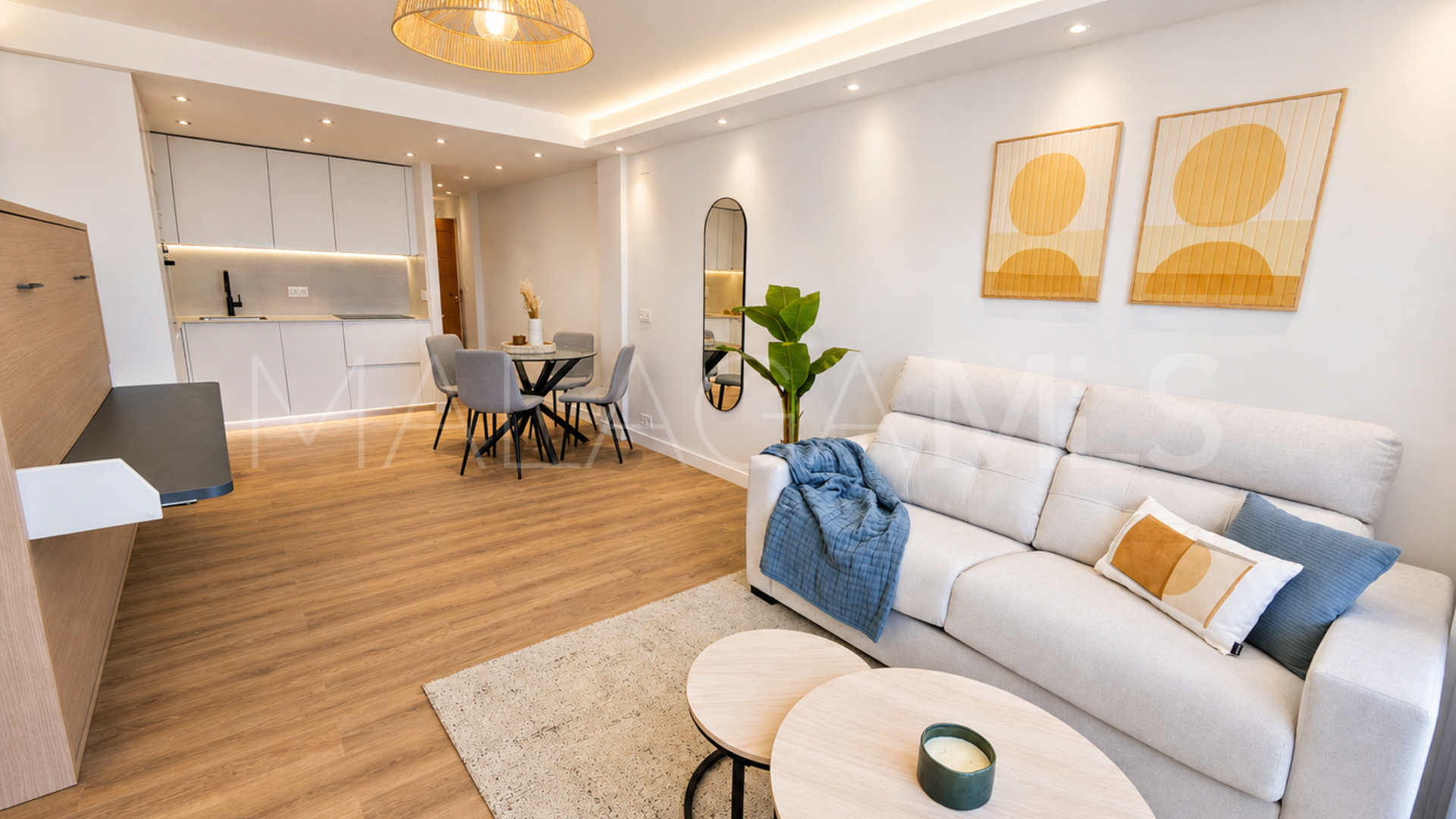 Puerto La Duquesa studio for sale
