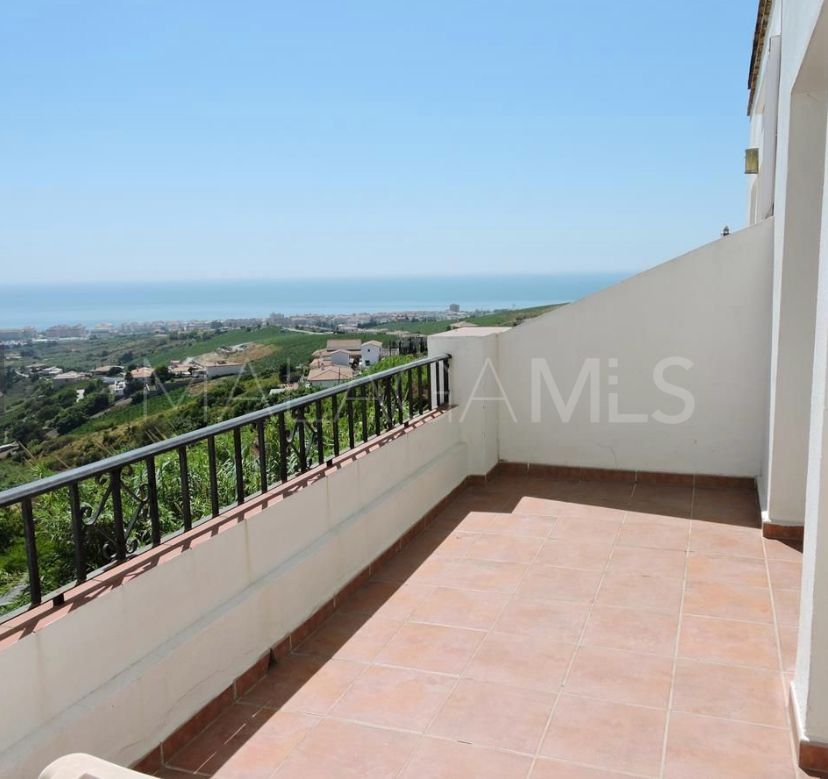 Adosado for sale in Manilva Pueblo de 3 bedrooms