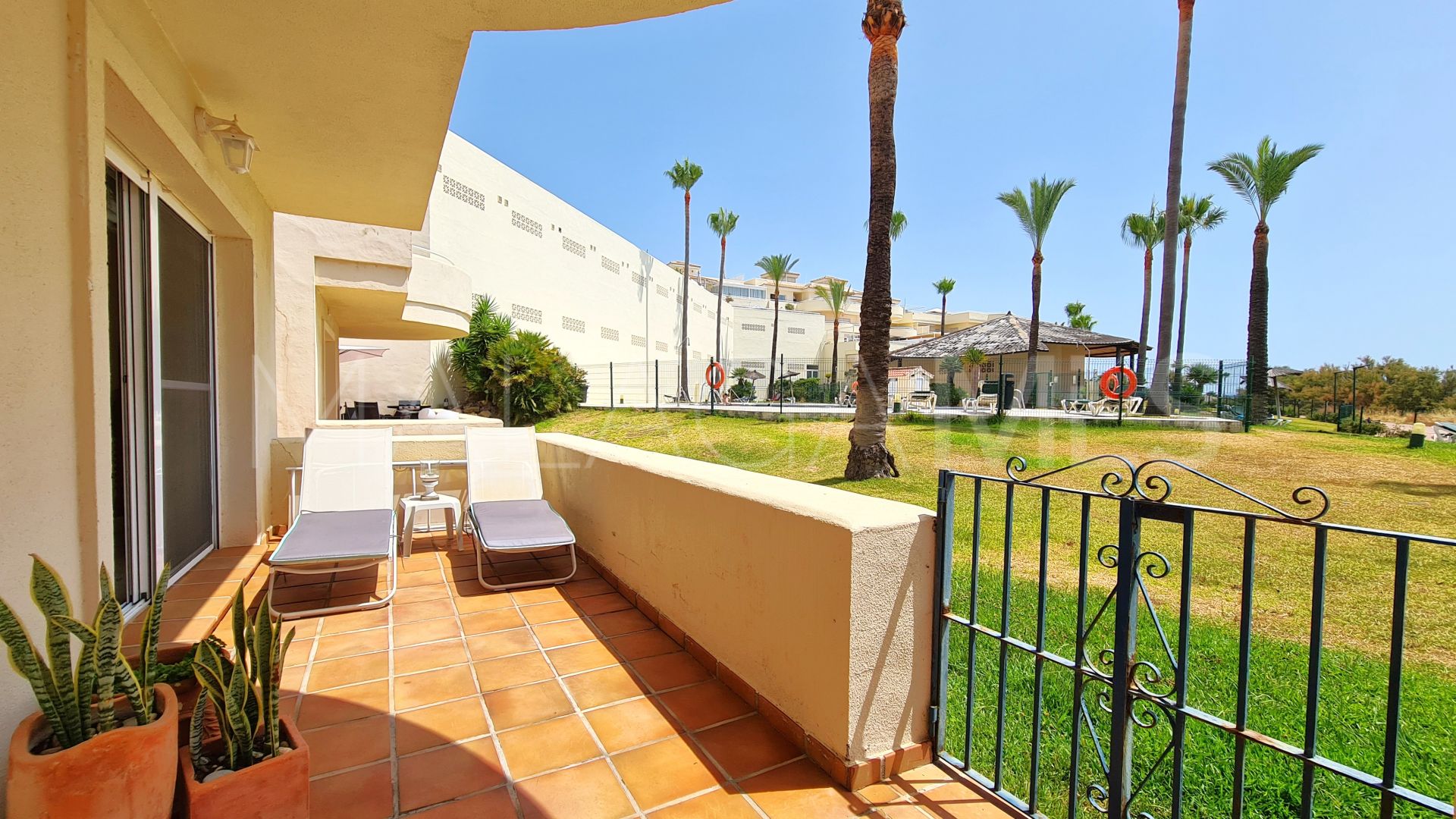 Ground floor apartment for sale in Buenas Noches