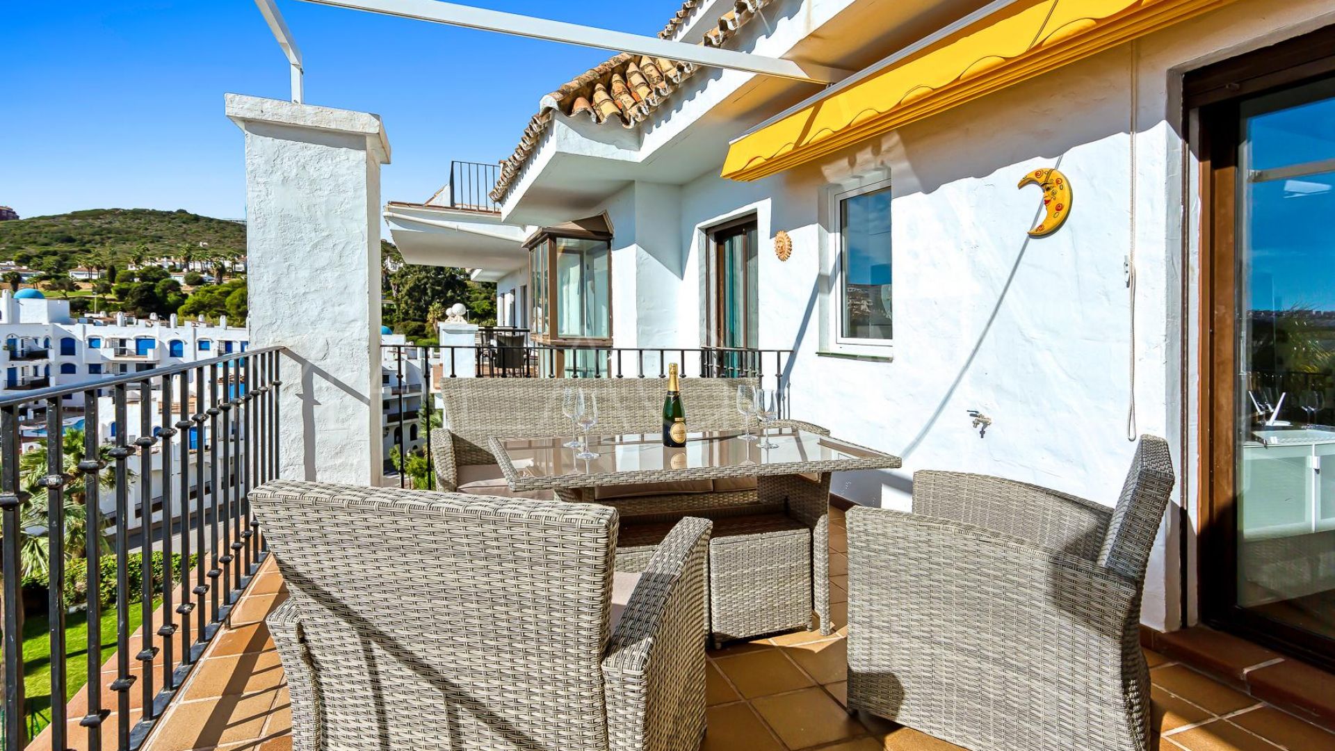 Buy apartamento de 2 bedrooms in Puerto La Duquesa
