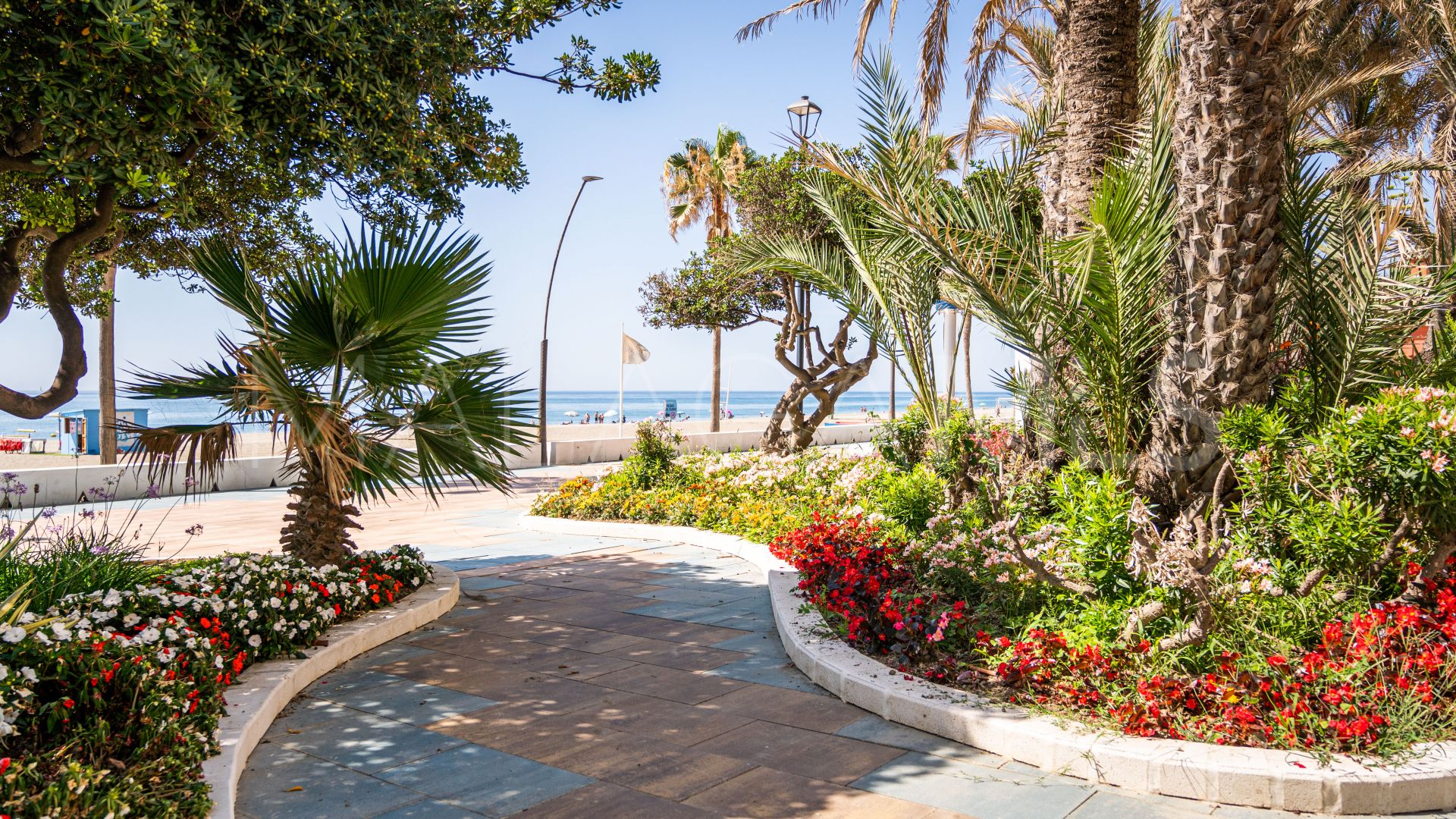Lägenhet for sale in Estepona Centre