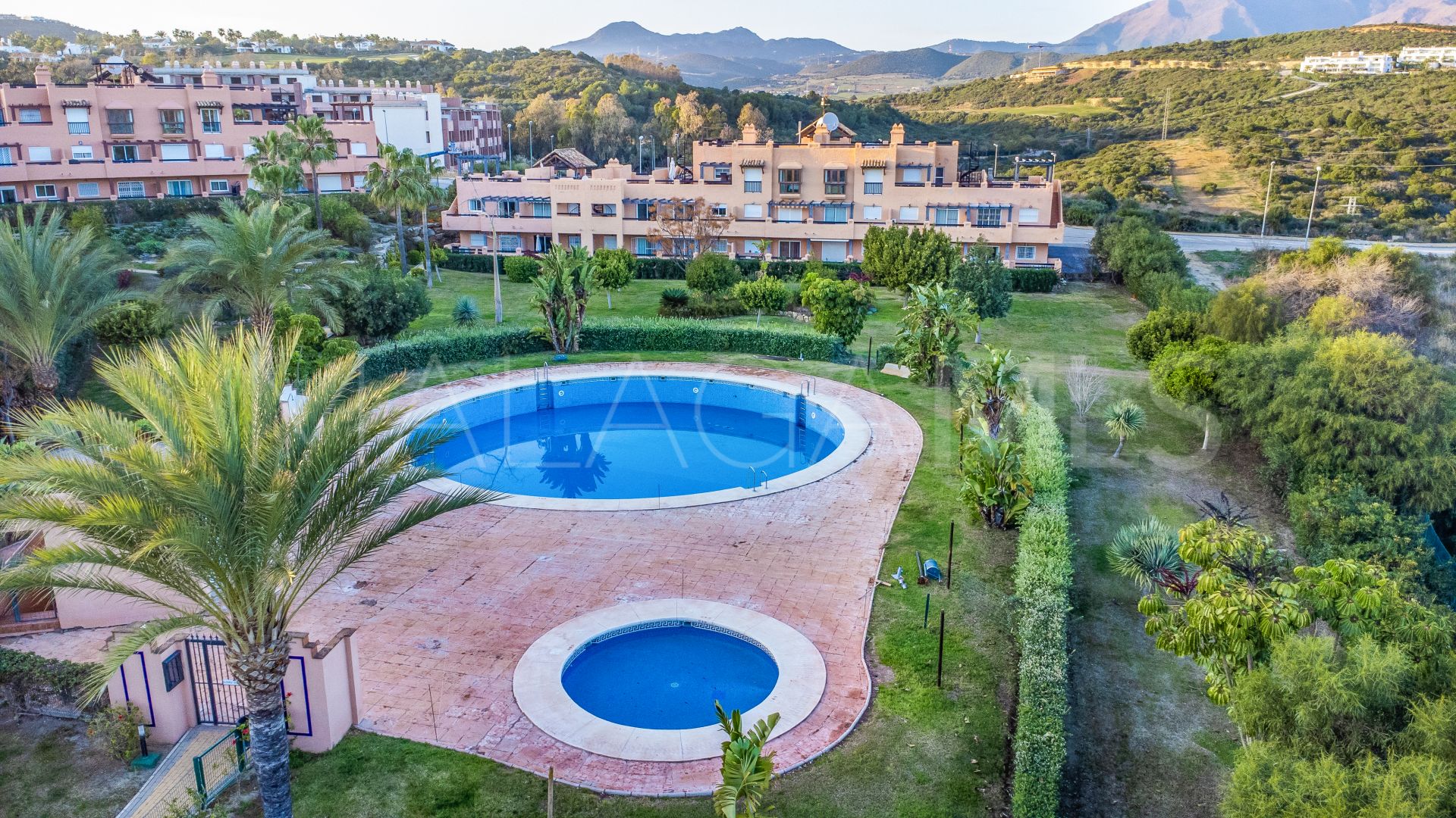 2 bedrooms penthouse for sale in Casares Playa