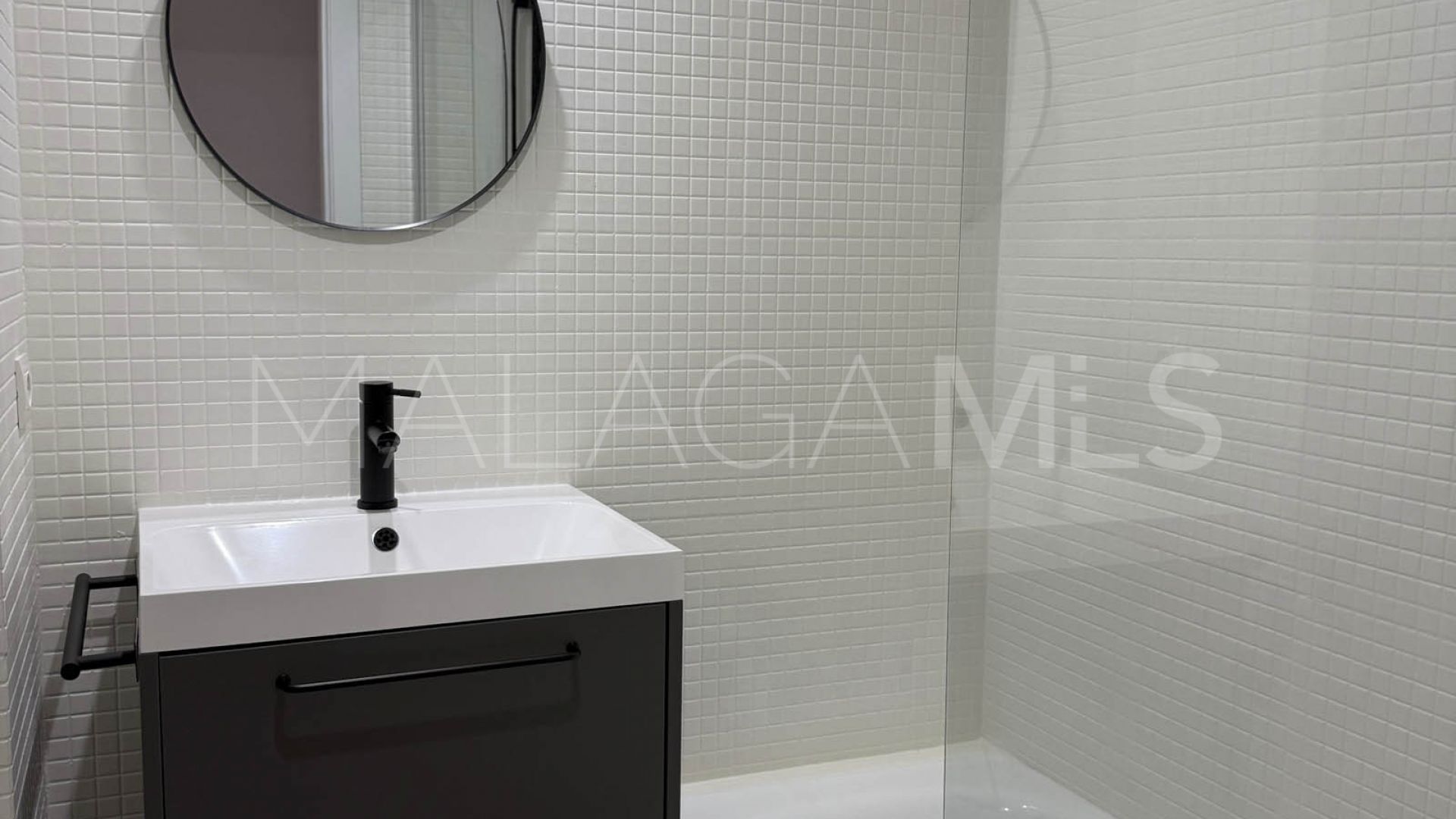 2 bedrooms penthouse for sale in Casares Playa