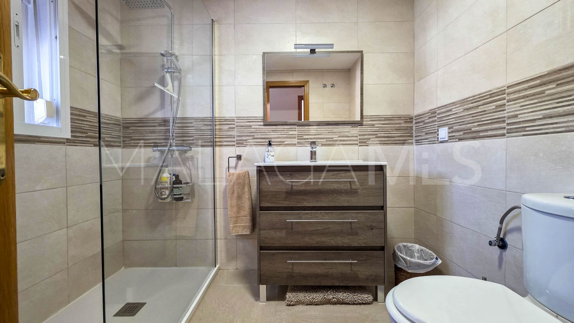 Radhus for sale in Casares Playa