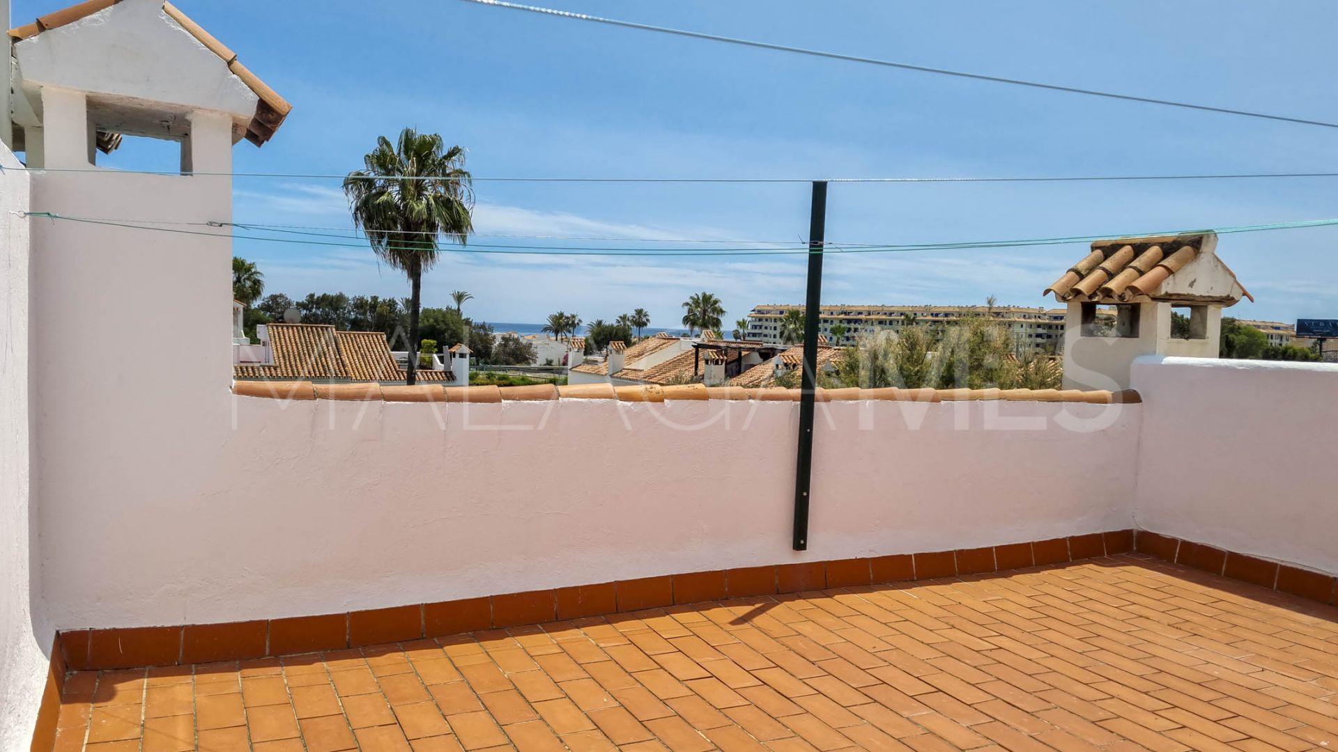 Radhus for sale in Casares Playa