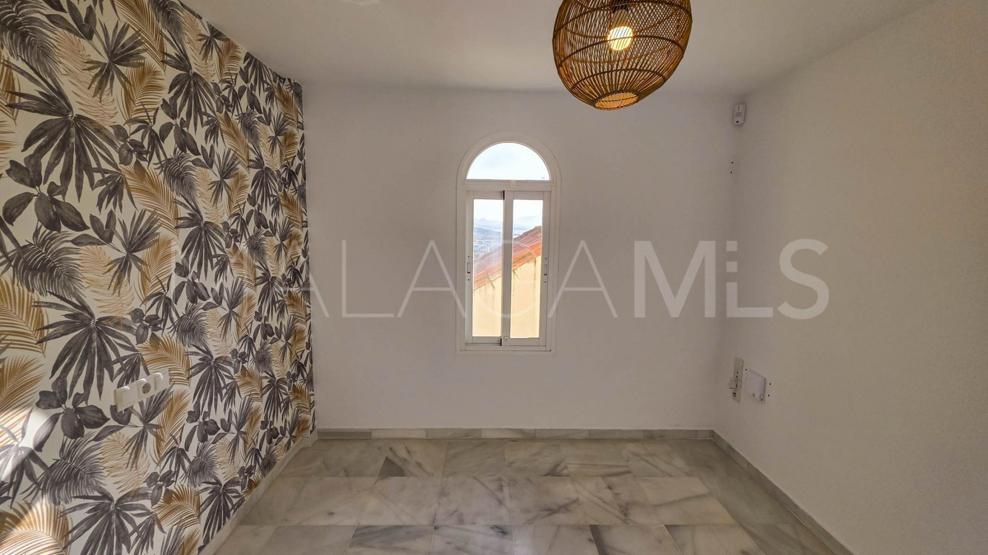 Buy La Duquesa duplex penthouse