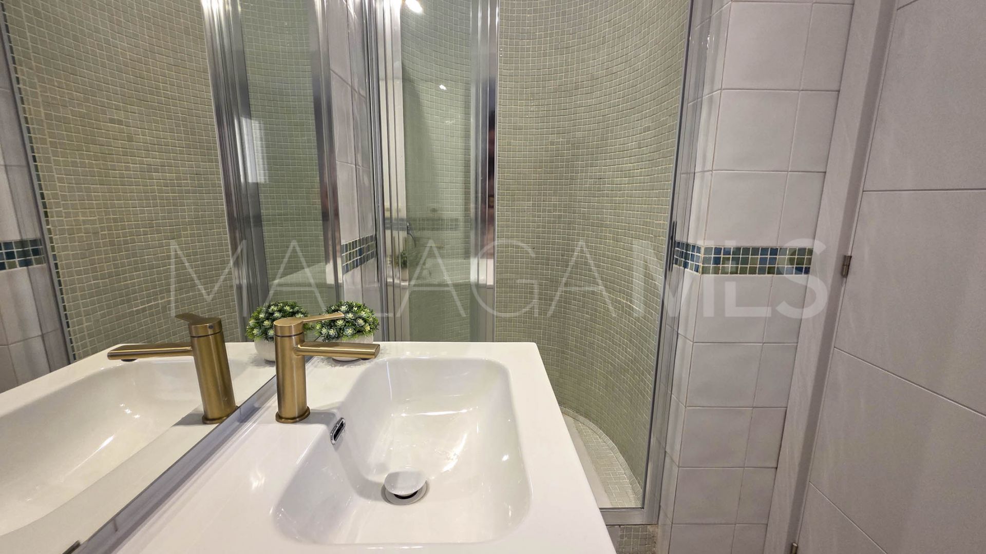 Buy La Duquesa duplex penthouse