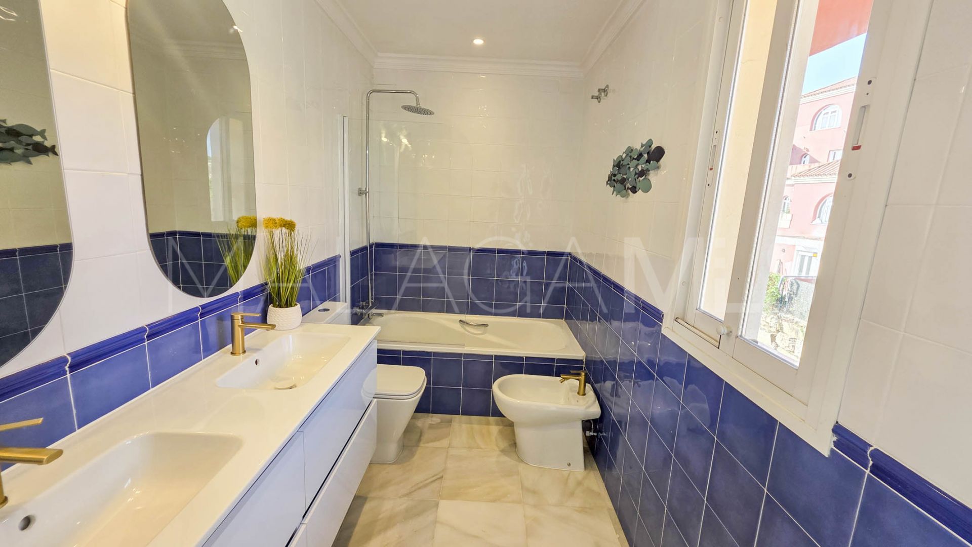Buy La Duquesa duplex penthouse
