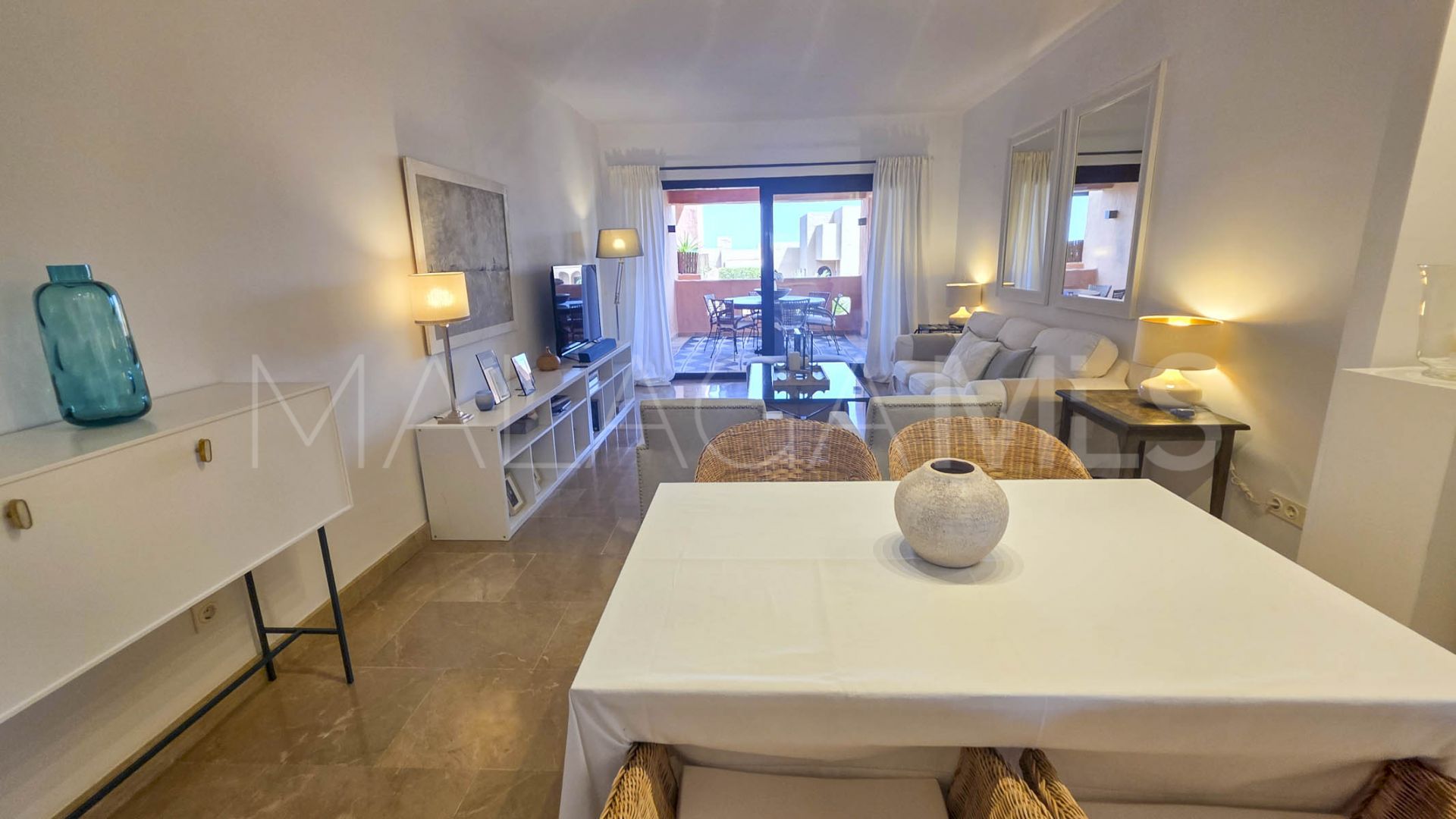For sale apartment with 2 bedrooms in Manilva