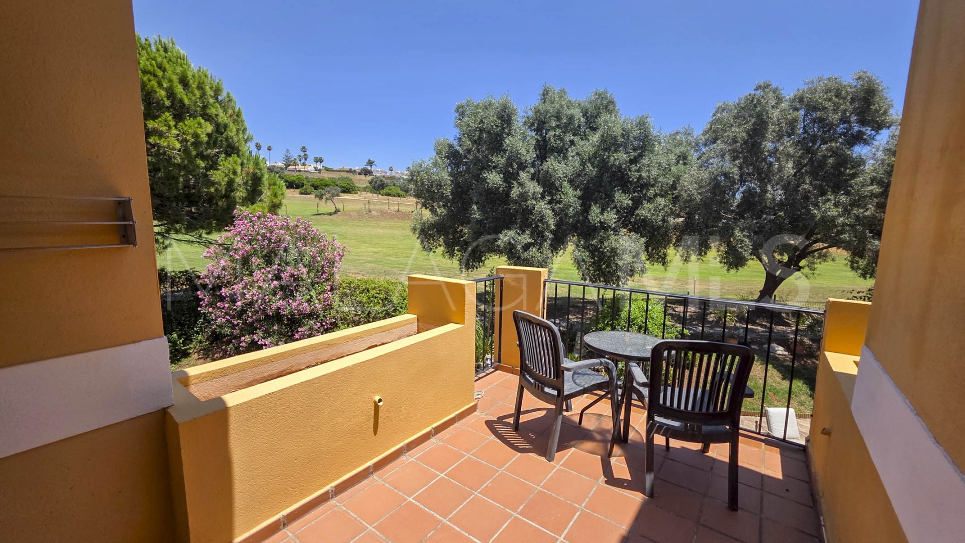 Reihenhaus for sale in La Duquesa