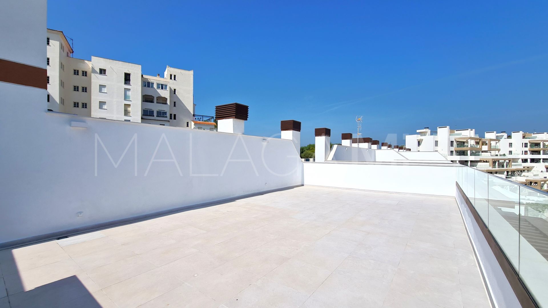 Duplex penthouse for sale in Estepona Ville