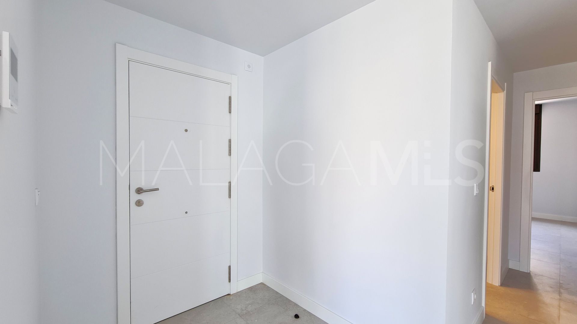 Duplex penthouse for sale in Estepona Ville