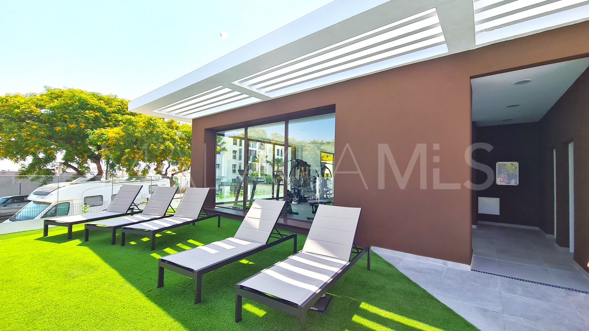 Duplex penthouse for sale in Estepona Ville