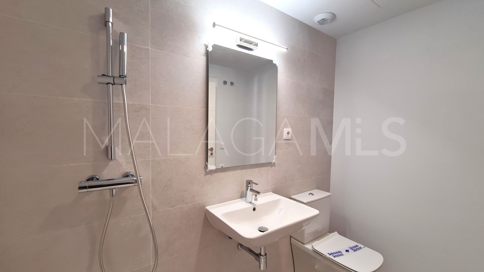 Duplex penthouse for sale in Estepona Ville