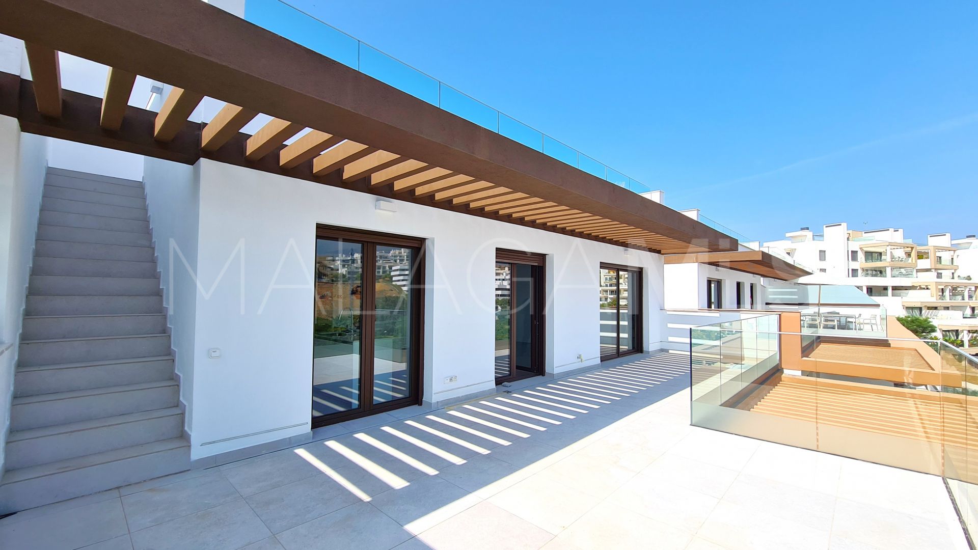 Duplex penthouse for sale in Estepona Ville