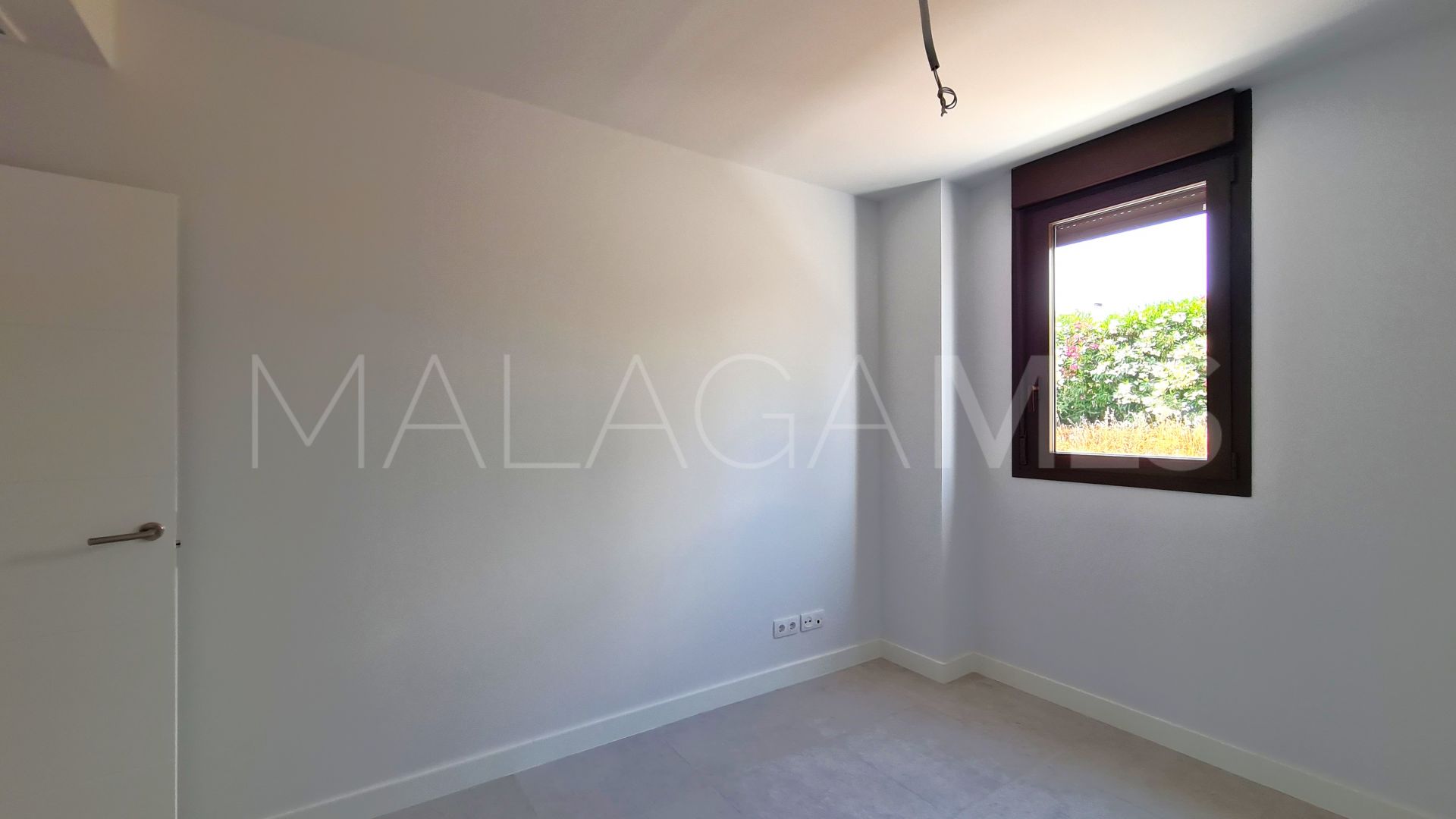 Duplex penthouse for sale in Estepona Ville