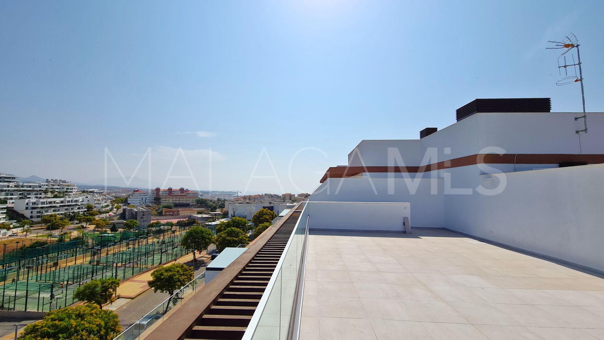 Duplex penthouse for sale in Estepona Ville