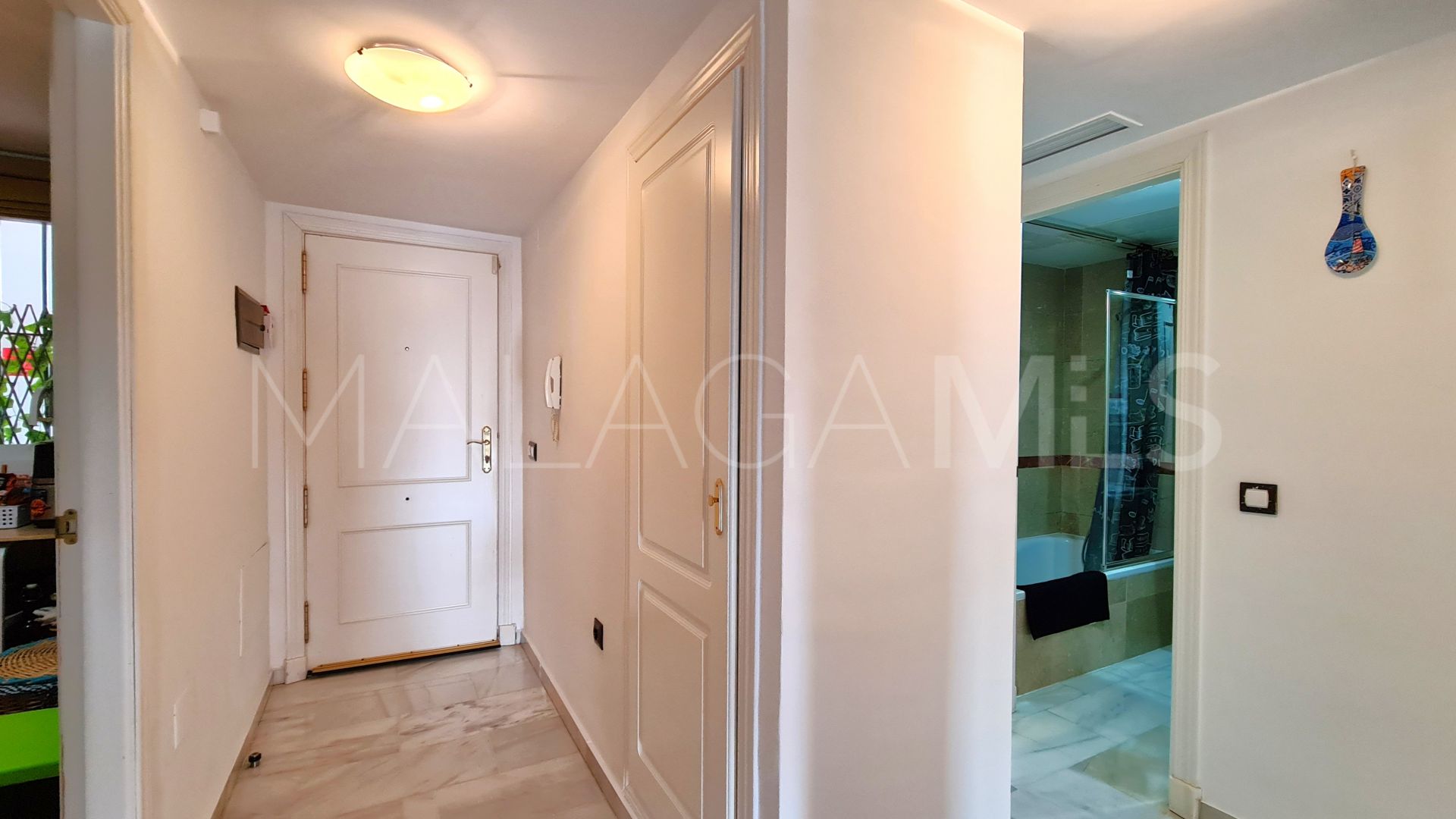 Apartamento planta baja with 2 bedrooms a la venta in Bahia de Casares