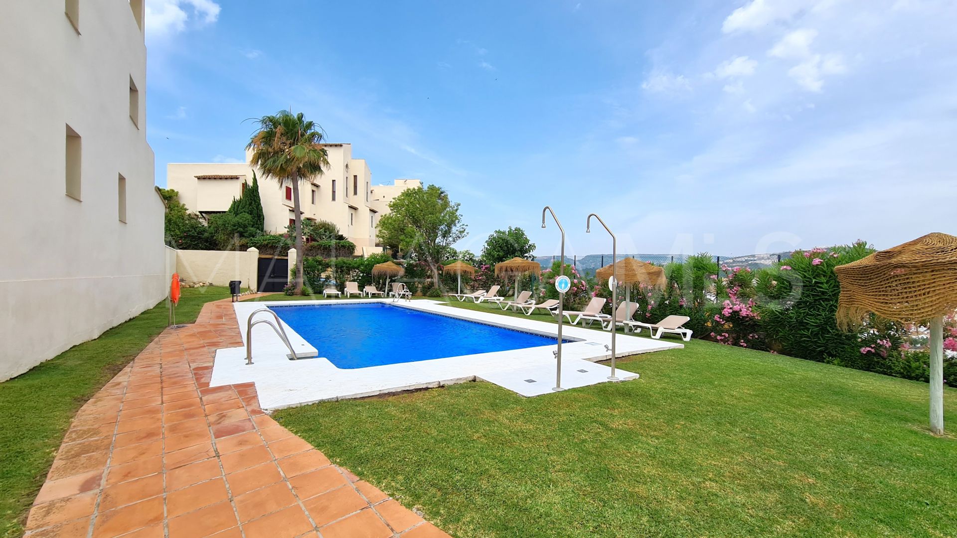 Apartamento planta baja with 2 bedrooms a la venta in Bahia de Casares