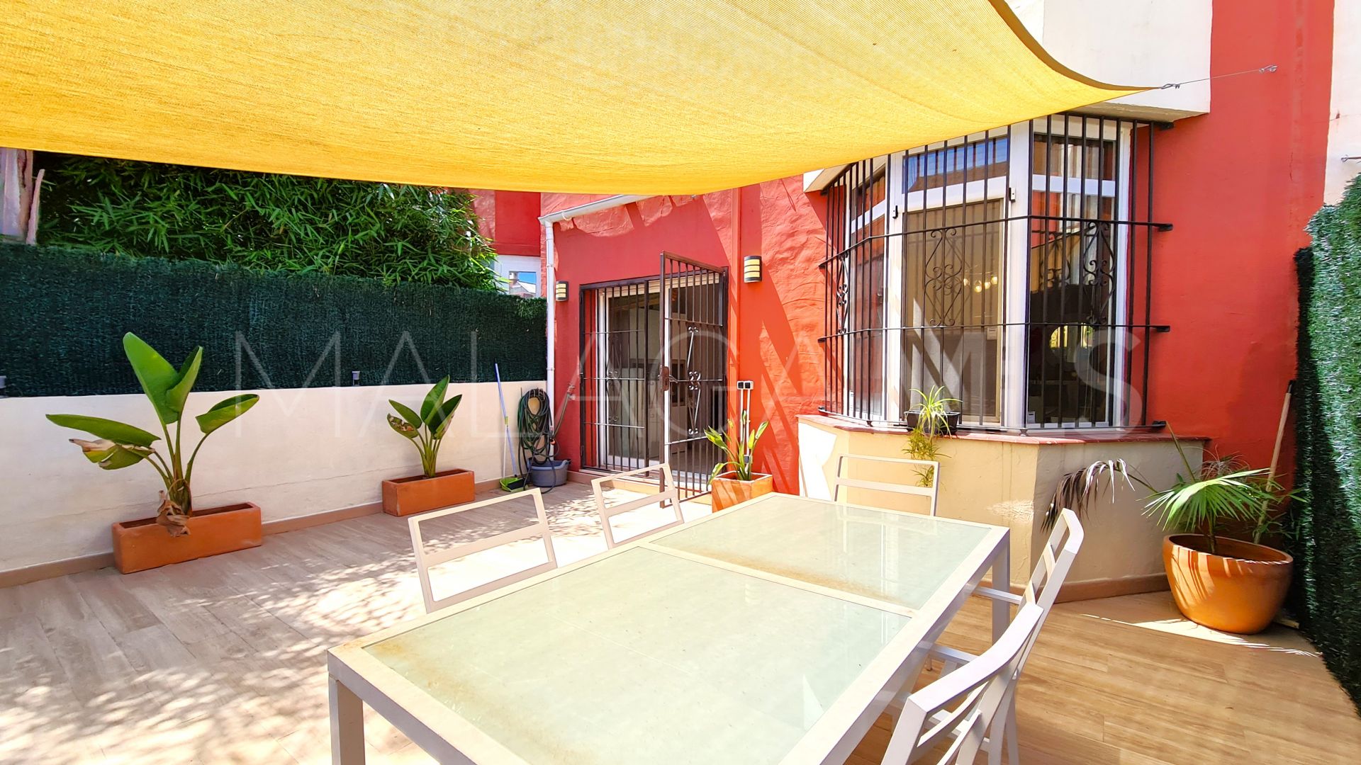 Reihenhaus for sale in Selwo