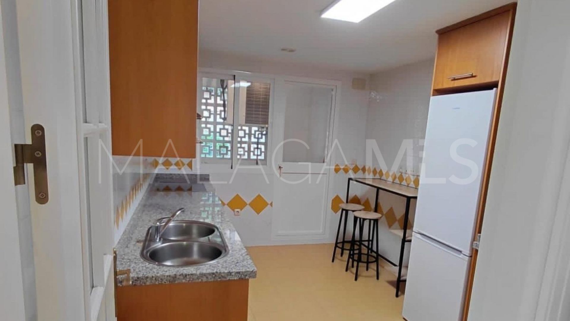 For sale 1 bedroom ground floor apartment in Rio Real