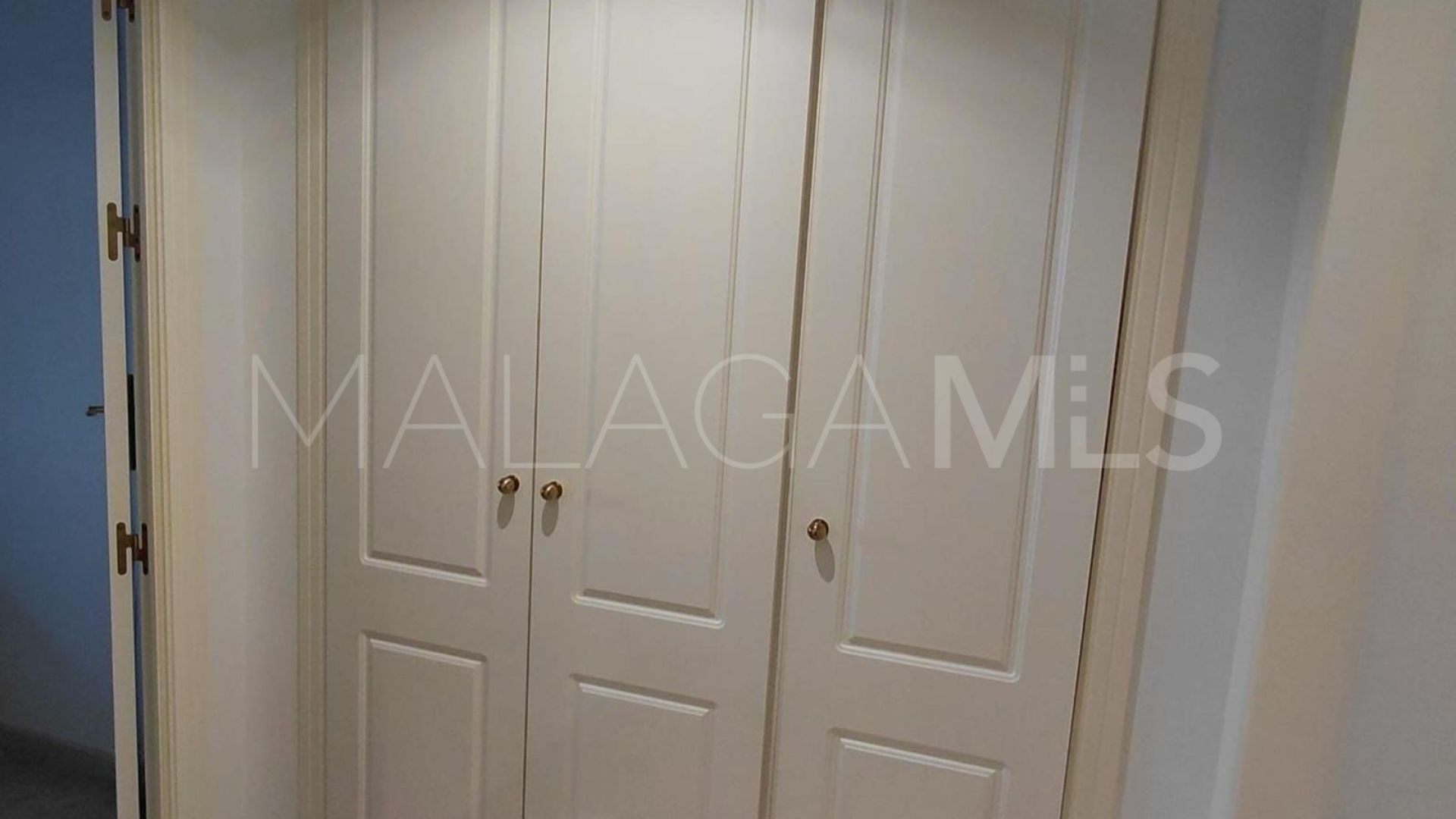 For sale 1 bedroom ground floor apartment in Rio Real