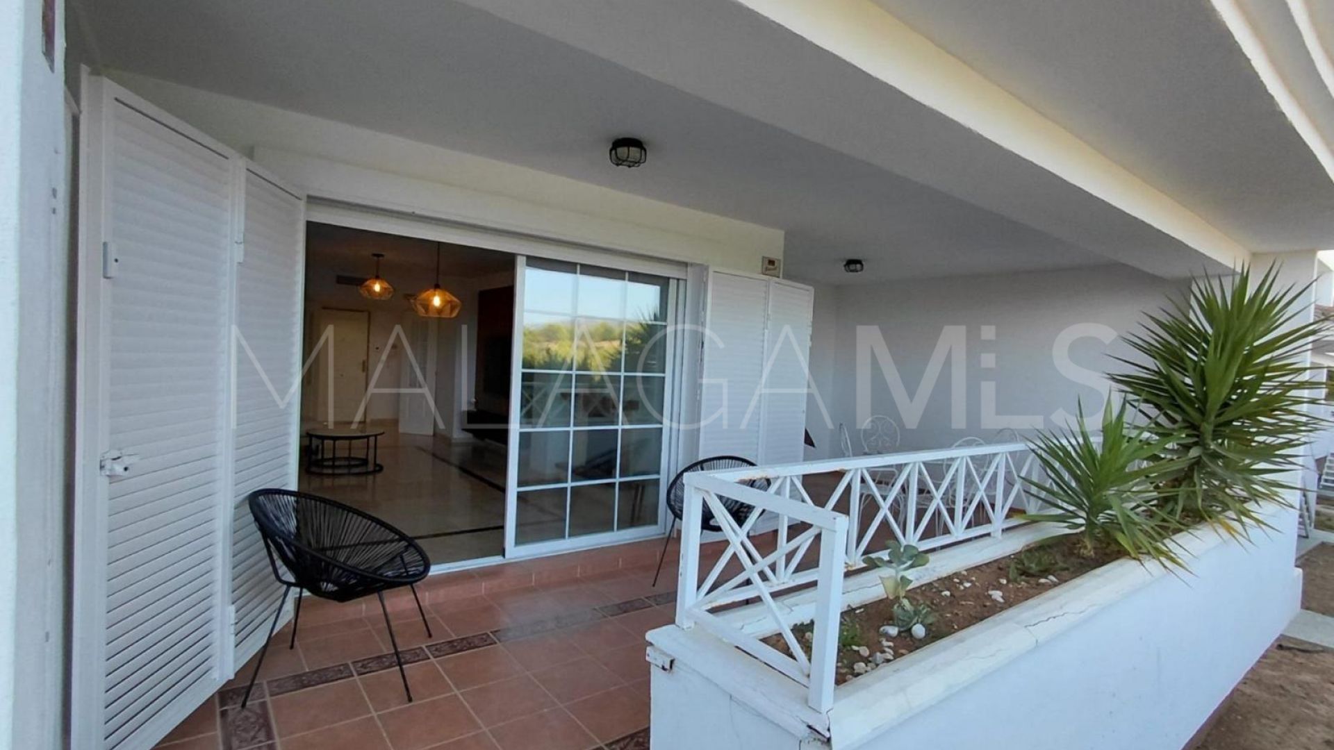 For sale 1 bedroom ground floor apartment in Rio Real