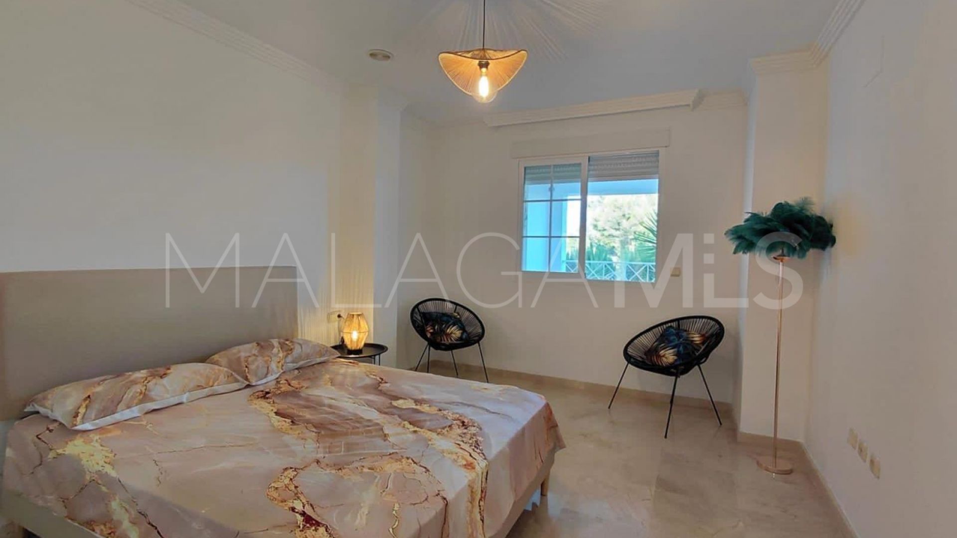 For sale 1 bedroom ground floor apartment in Rio Real