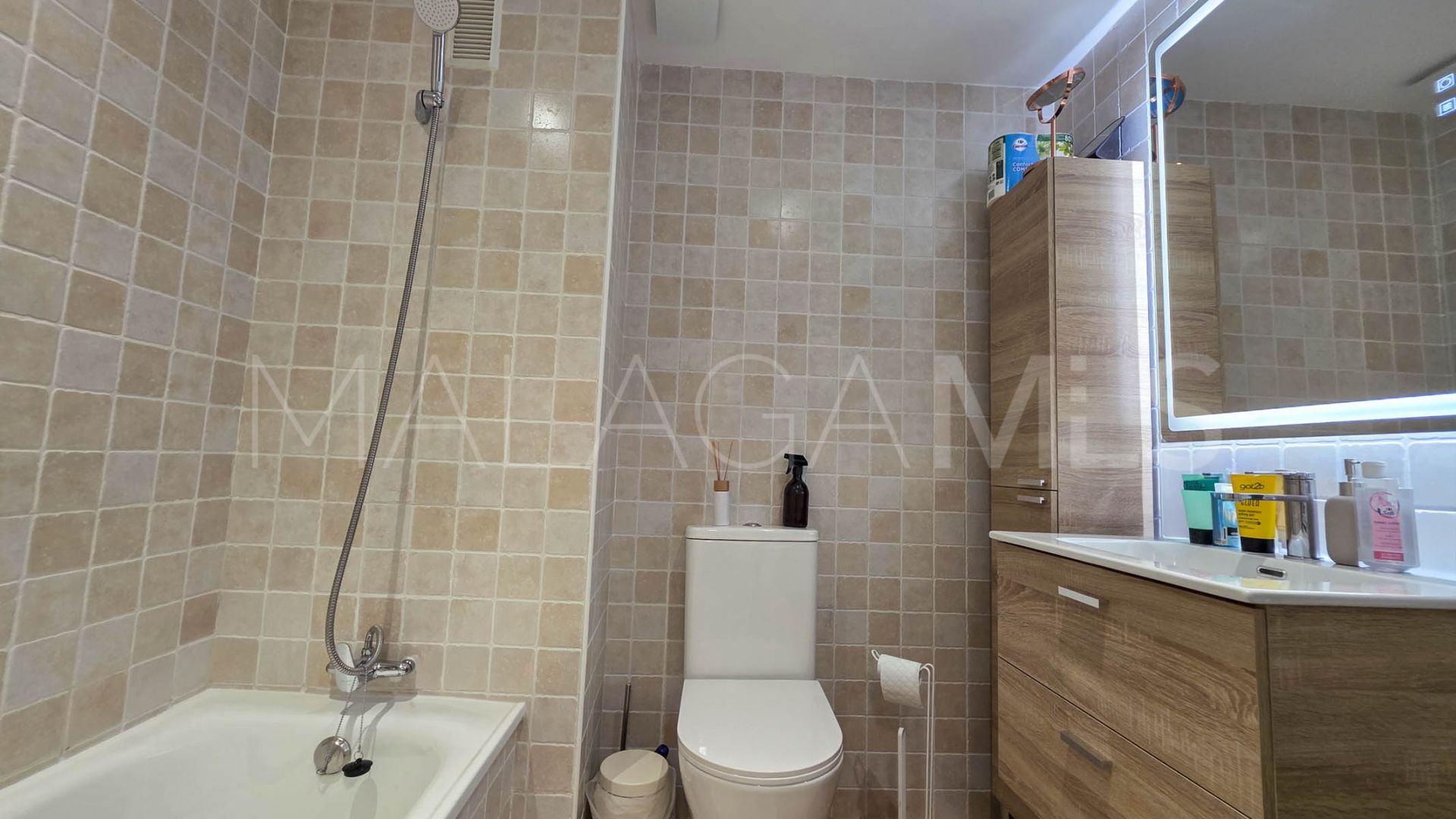 Buy duplex de 2 bedrooms in La Reserva de Marbella