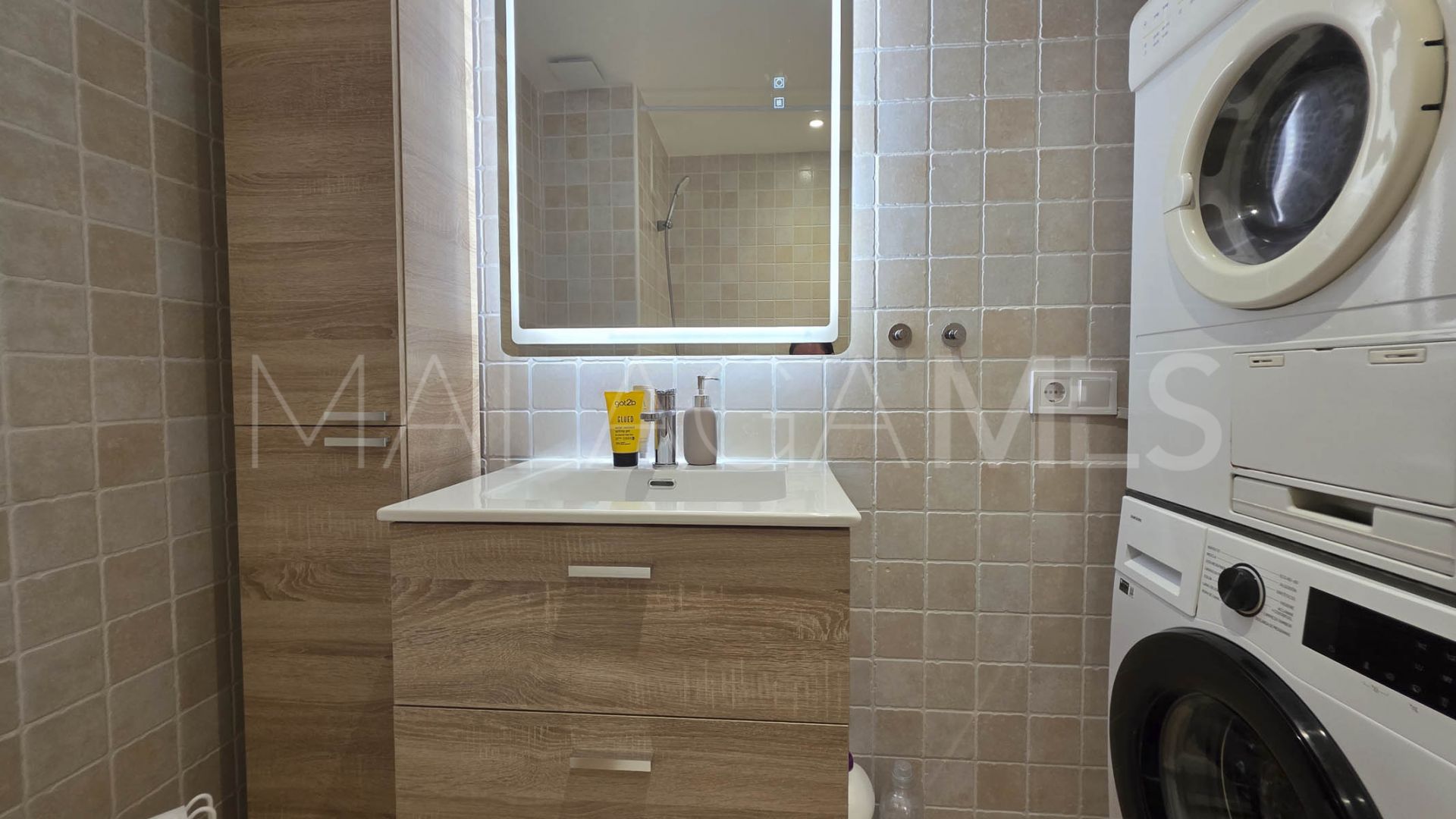 Buy duplex de 2 bedrooms in La Reserva de Marbella