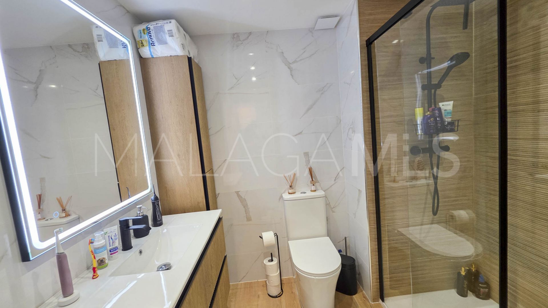 Buy duplex de 2 bedrooms in La Reserva de Marbella