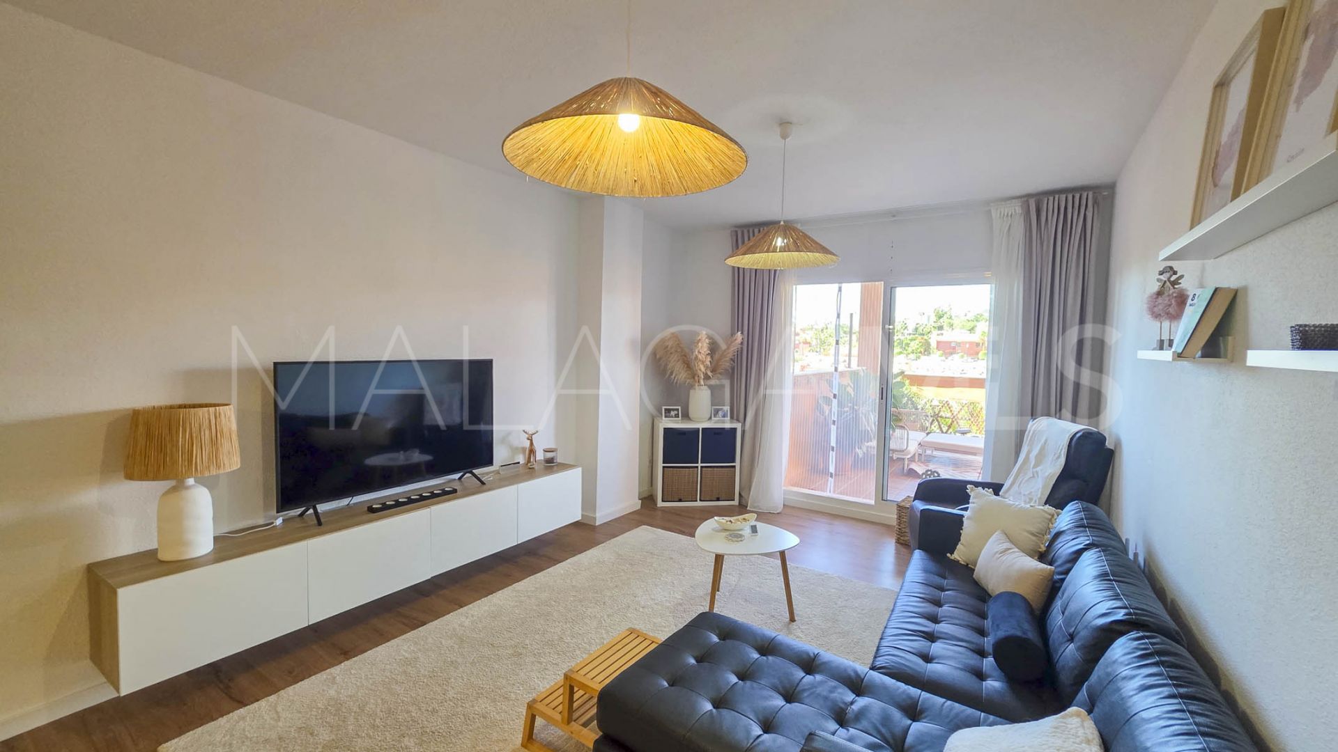 Buy duplex de 2 bedrooms in La Reserva de Marbella