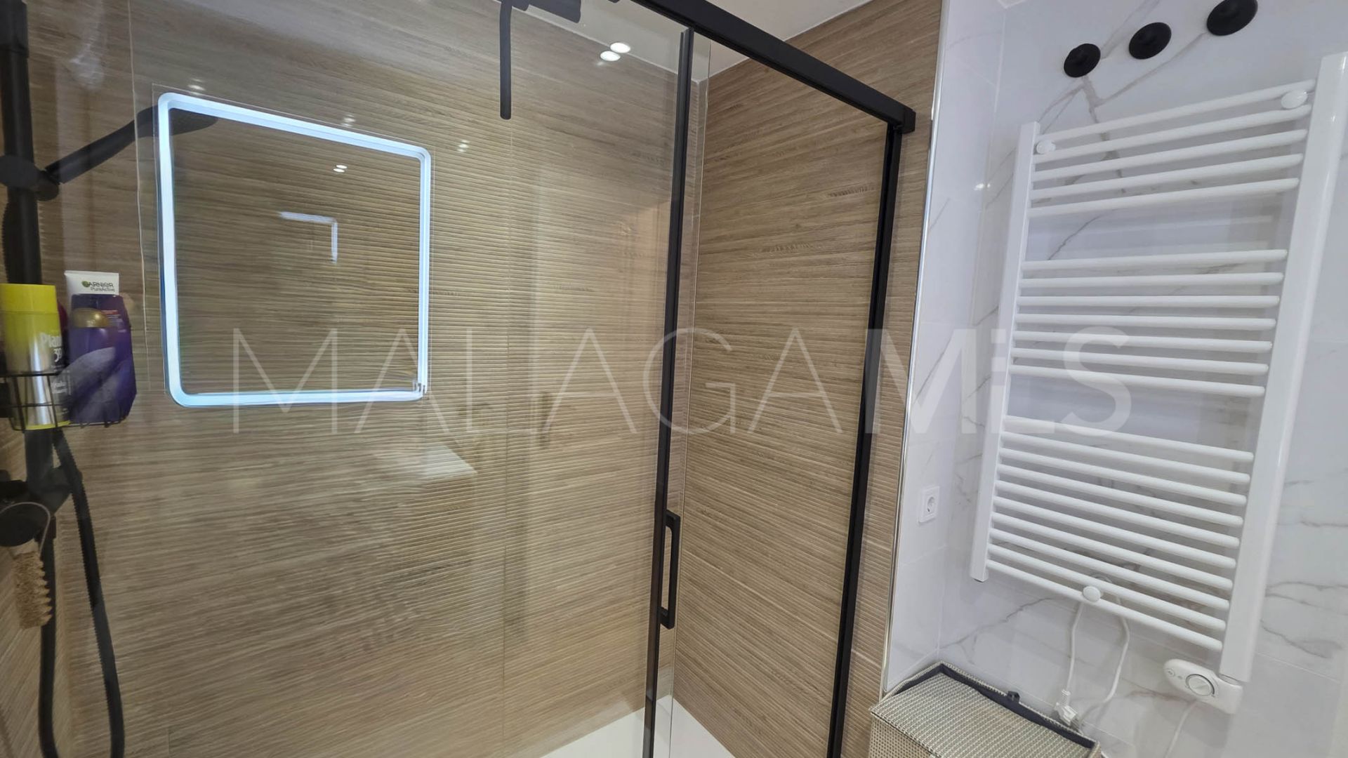 Buy duplex de 2 bedrooms in La Reserva de Marbella