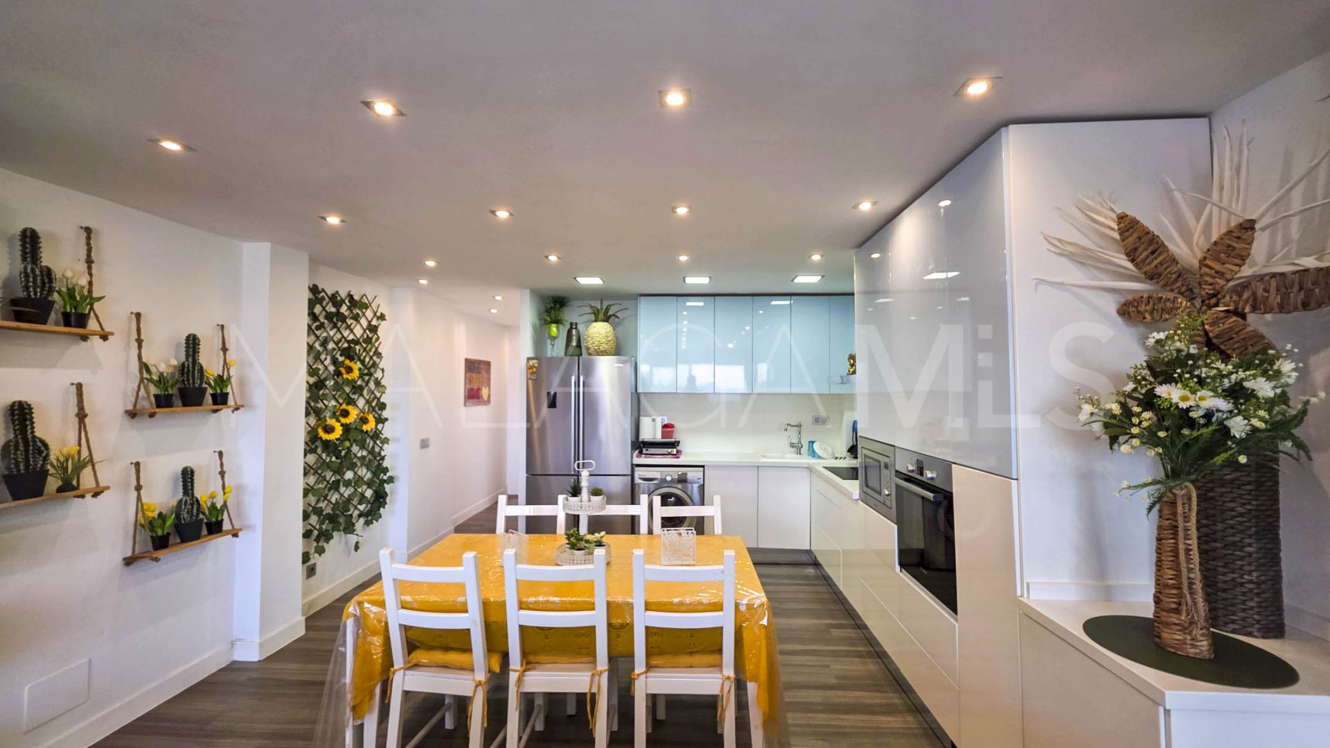 Apartamento planta baja with 1 bedroom a la venta in Marina de Casares