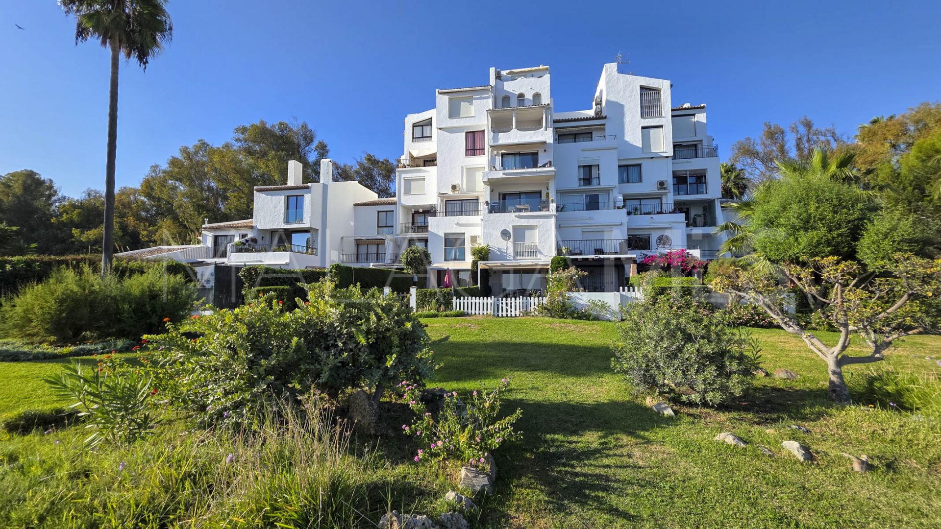 Apartamento planta baja with 1 bedroom a la venta in Marina de Casares