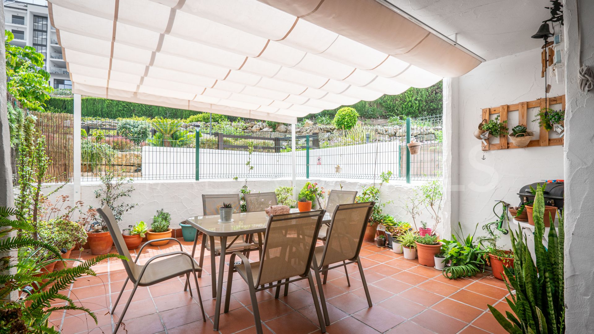 For sale ground floor apartment with 2 bedrooms in La Duquesa