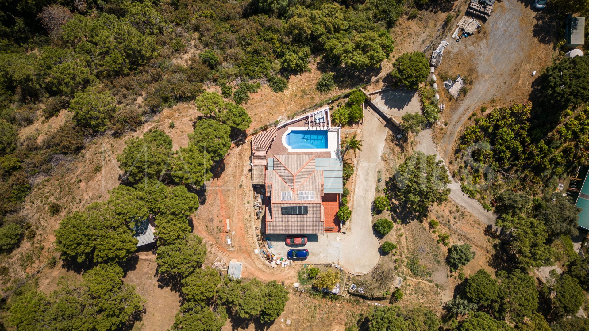Se vende casa in Estepona with 3 bedrooms