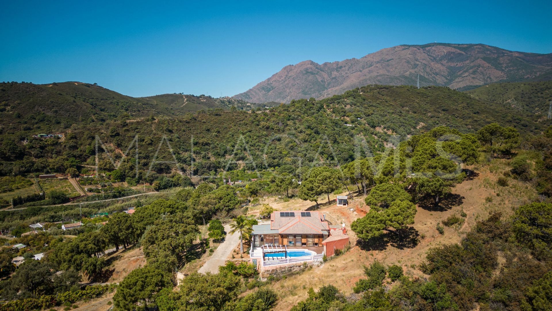 Se vende casa in Estepona with 3 bedrooms