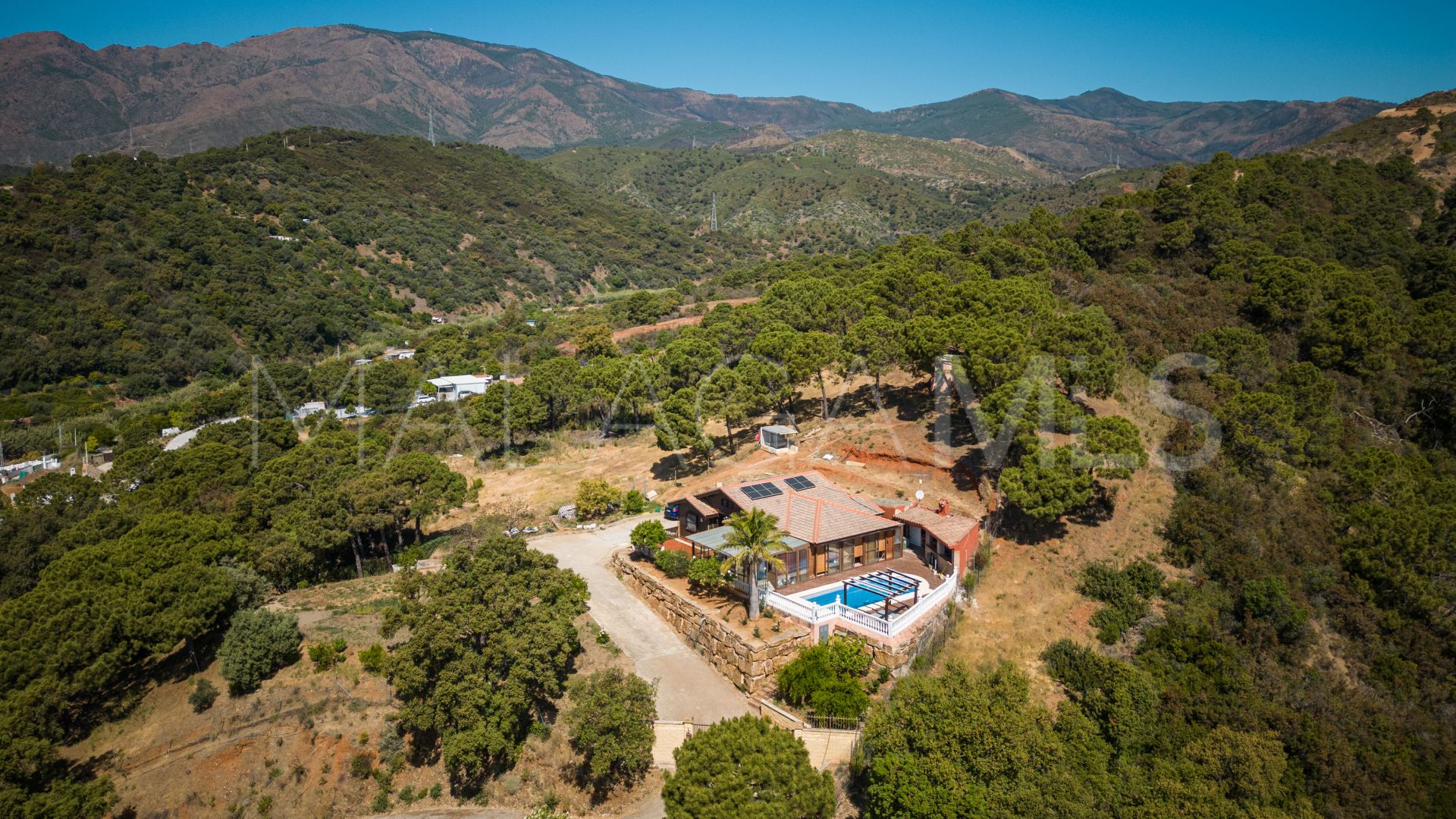 Se vende casa in Estepona with 3 bedrooms