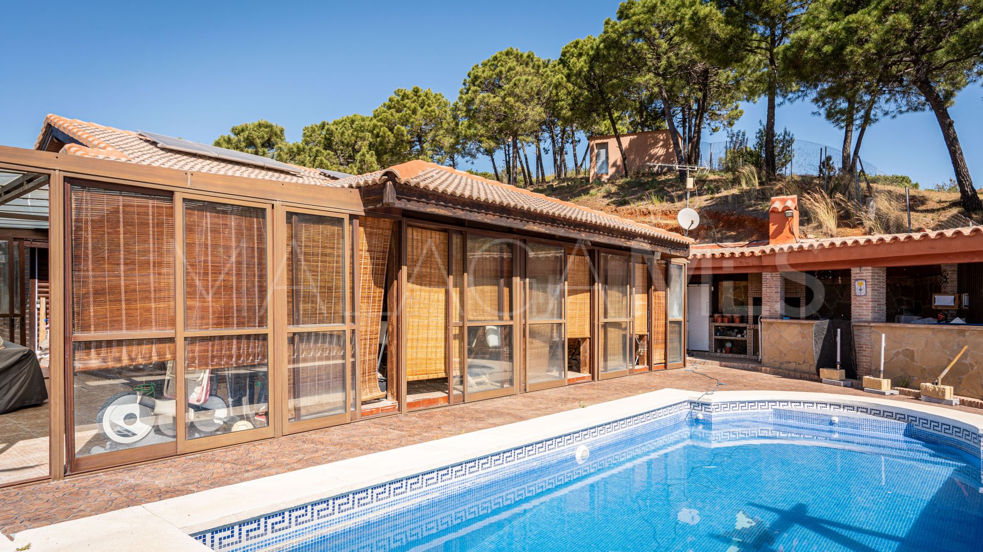 Se vende casa in Estepona with 3 bedrooms