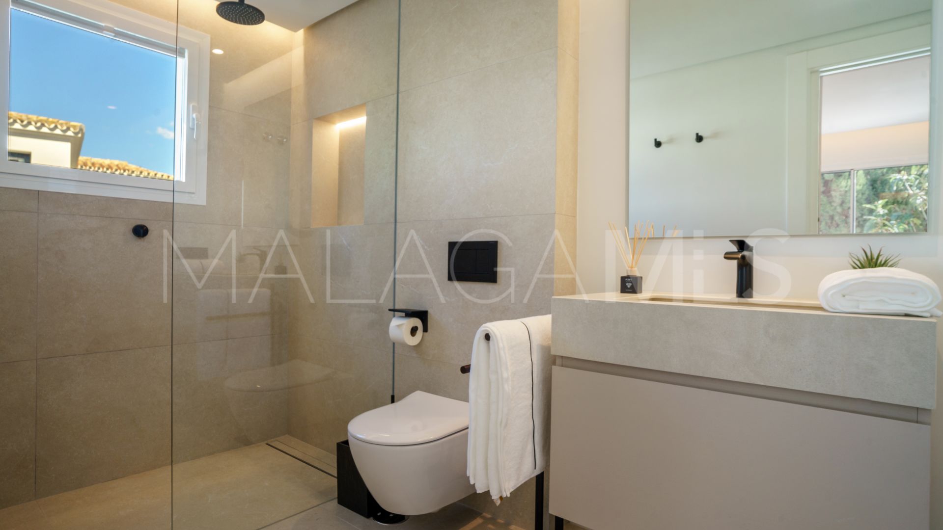 Nueva Andalucia, casa de 5 bedrooms for sale