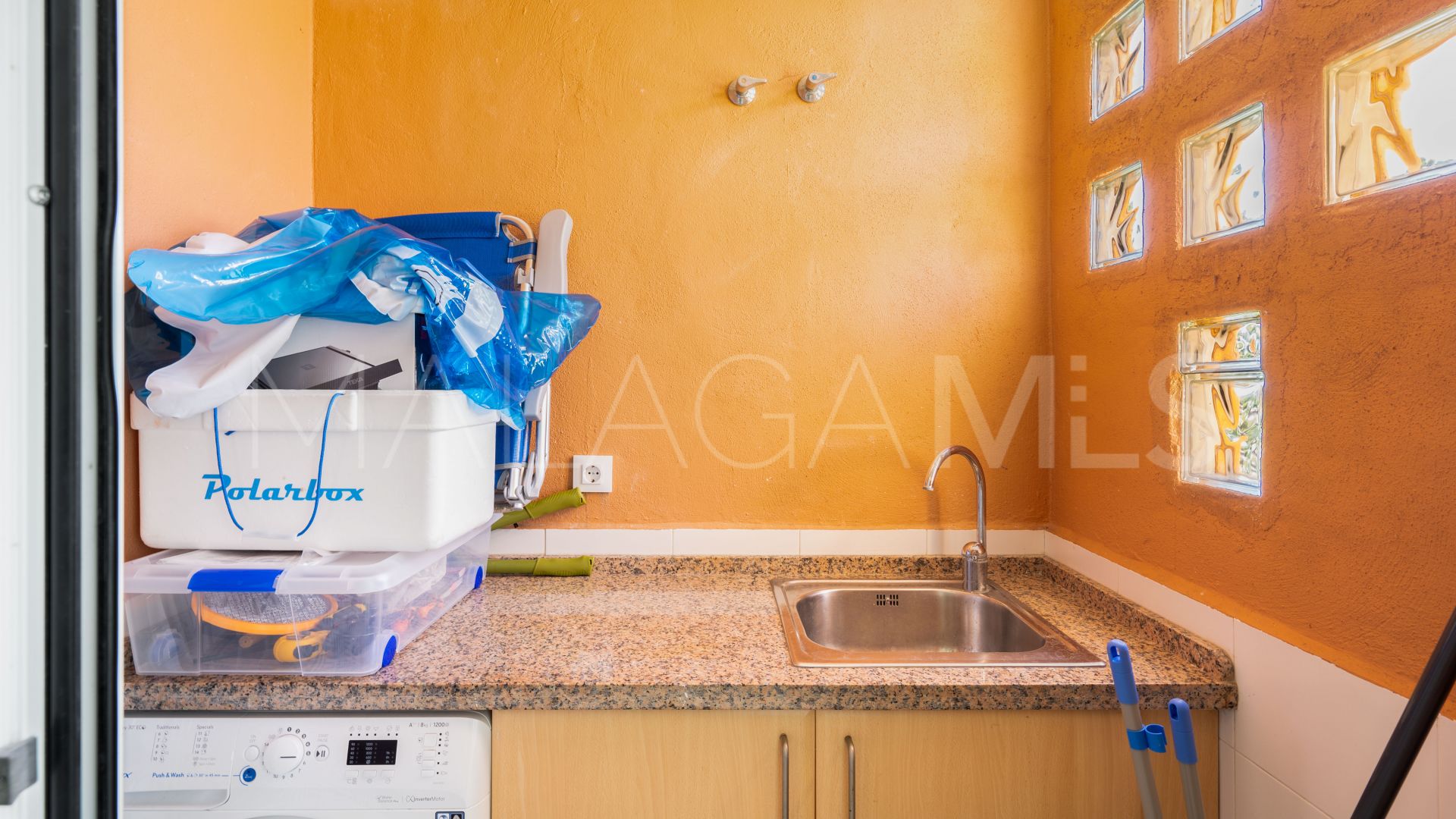 Buy apartamento planta baja de 3 bedrooms in La Duquesa