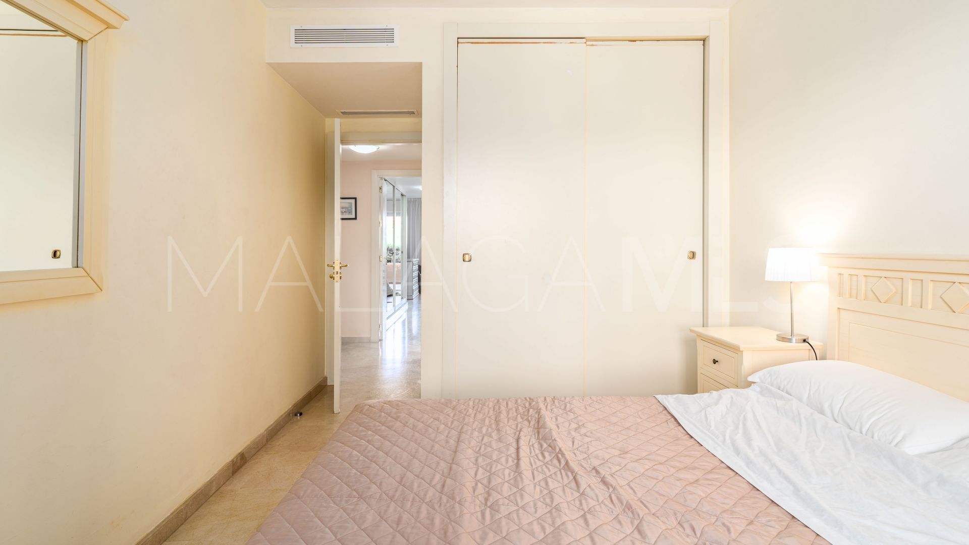 3 bedrooms ground floor apartment in La Duquesa for sale
