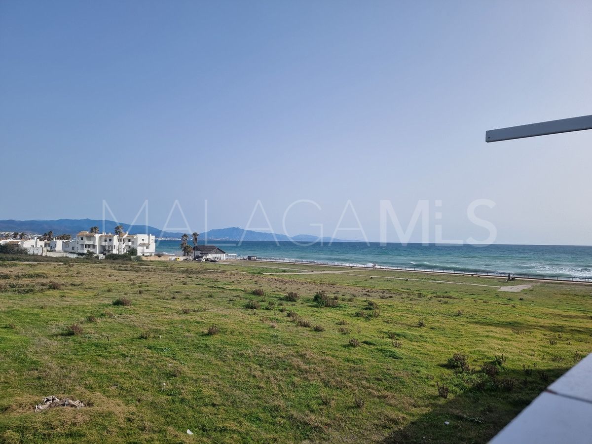 For sale ground floor apartment in La Duquesa with 2 bedrooms