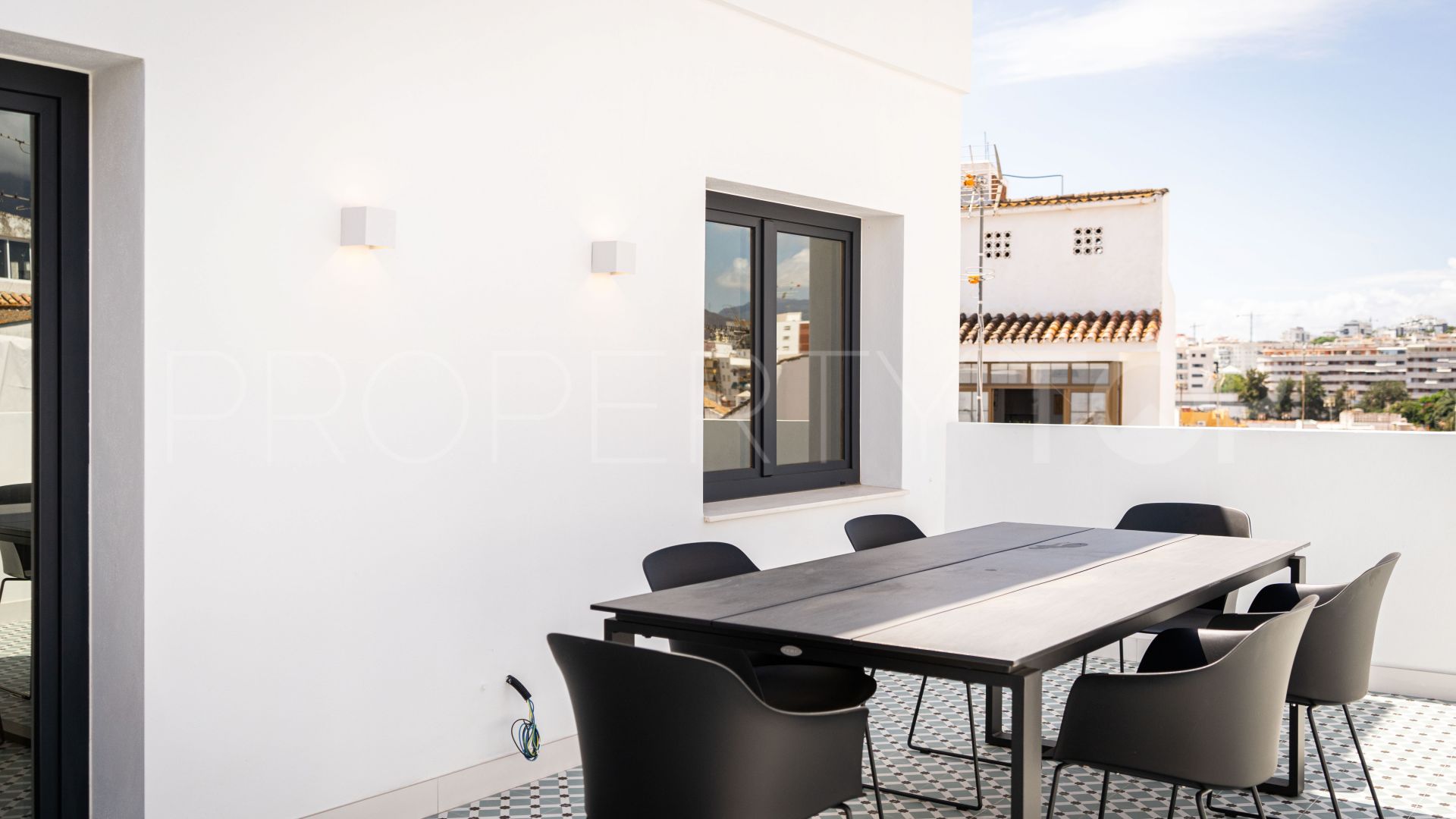 For sale Estepona Centre town house