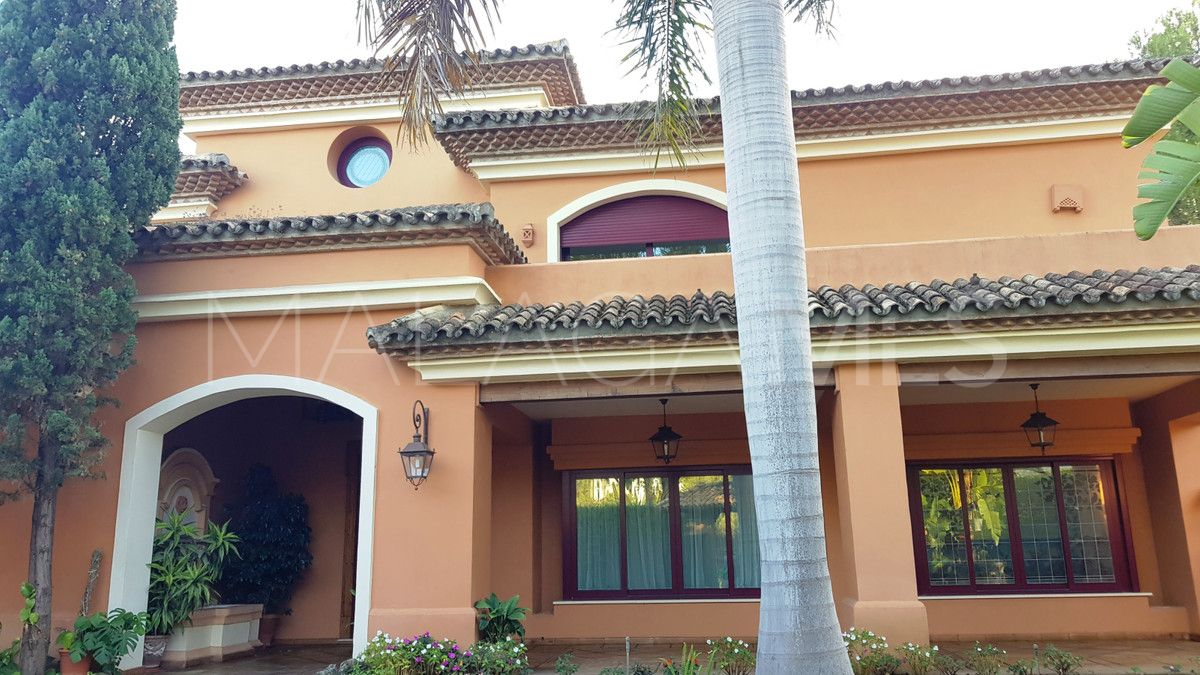 Villa for sale in Sierra Blanca
